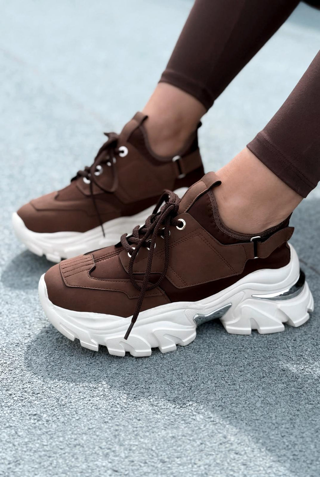 Delorin Dark Brown Women's Sneakers
