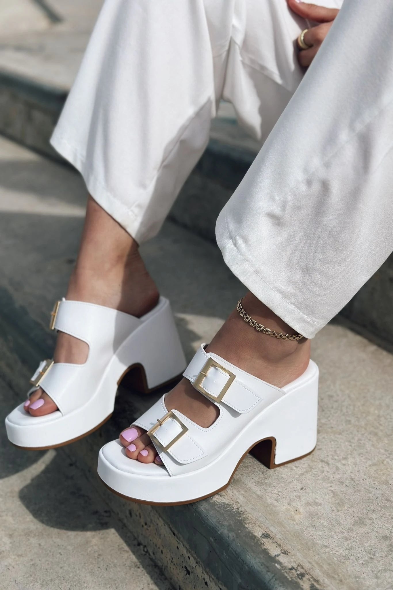 Livons White Faux Leather Platform Pumps Women's