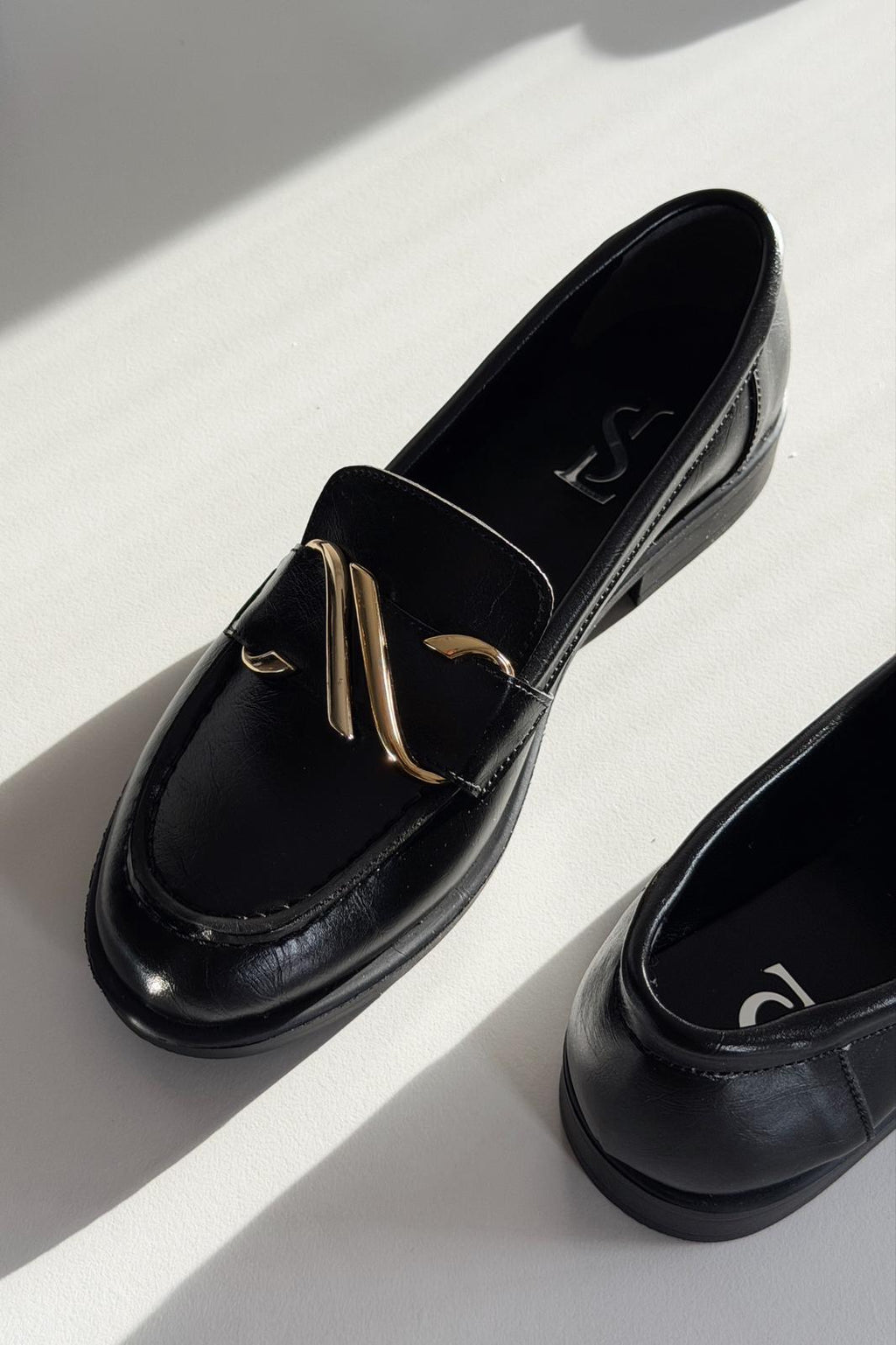Vantor Black Faux Leather Buckle Detail Women's Loafers