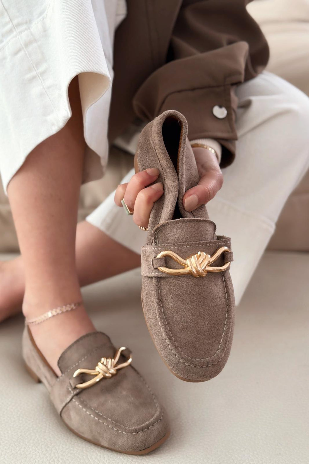 Avelis Taupe Suede Bow Detail Women's Loafers