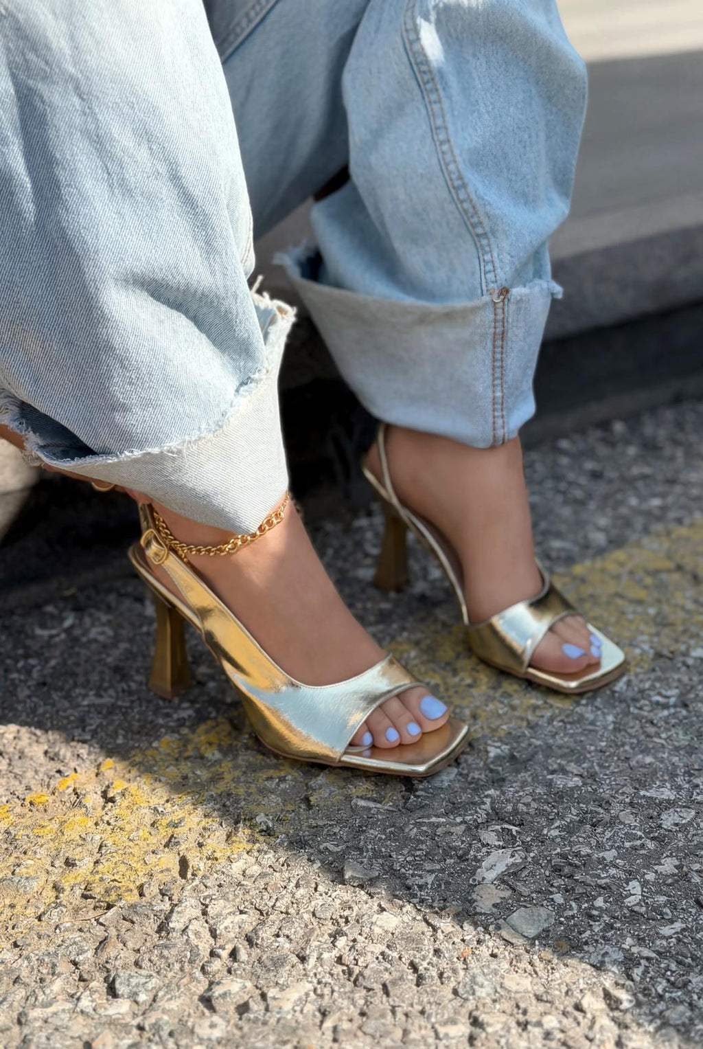 Solvion Gold Faux Leather Women's Pumps Sandals