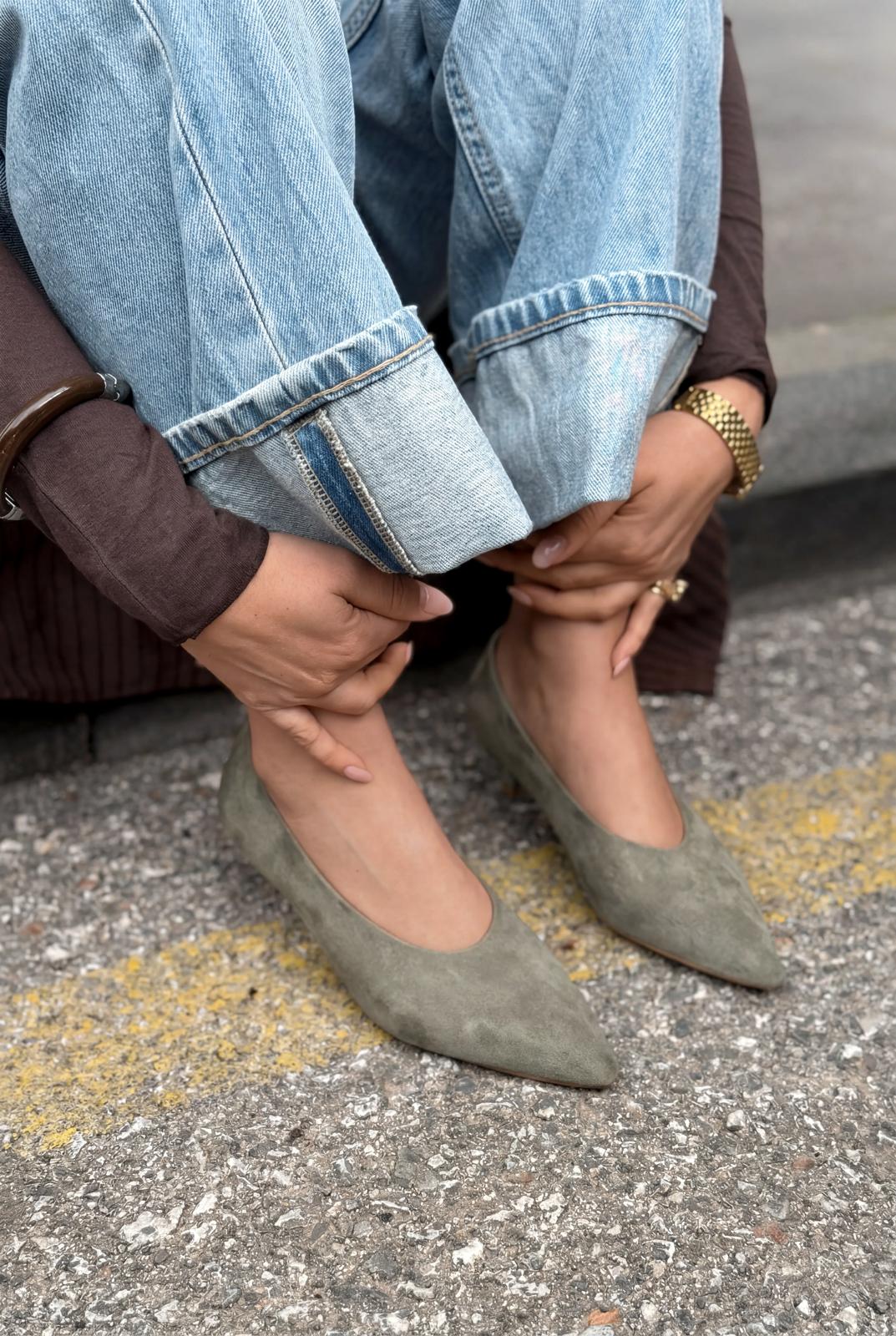 Seranis Khaki Suede Genuine Leather Stilettos