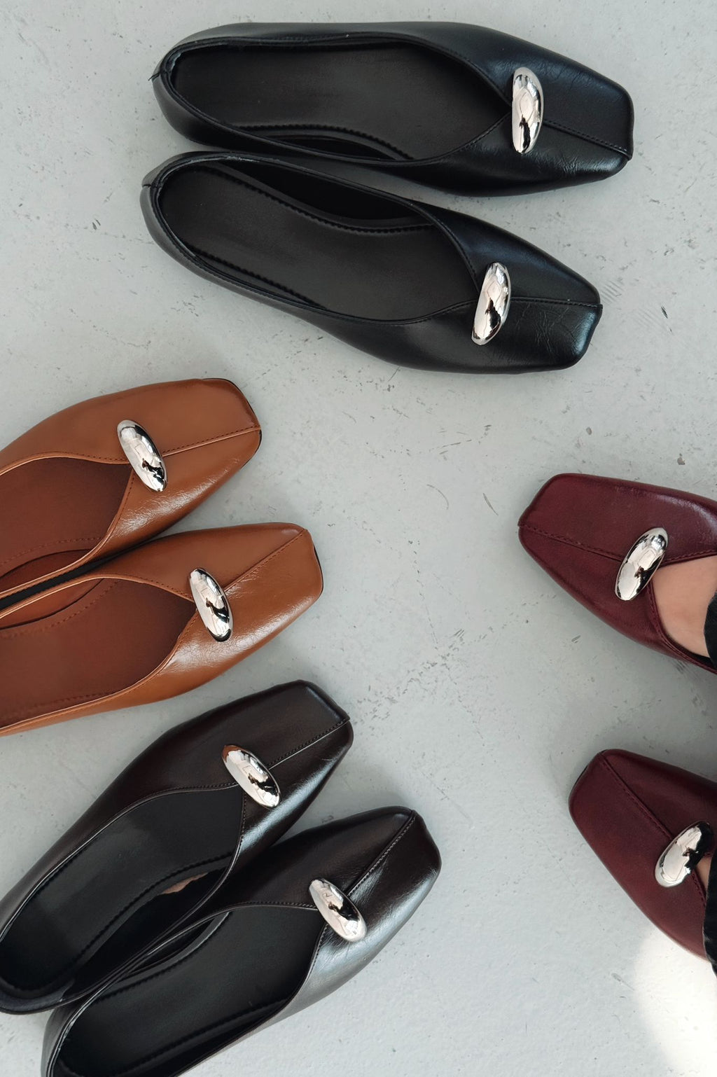 Tormel Black Faux Leather Women's Flats