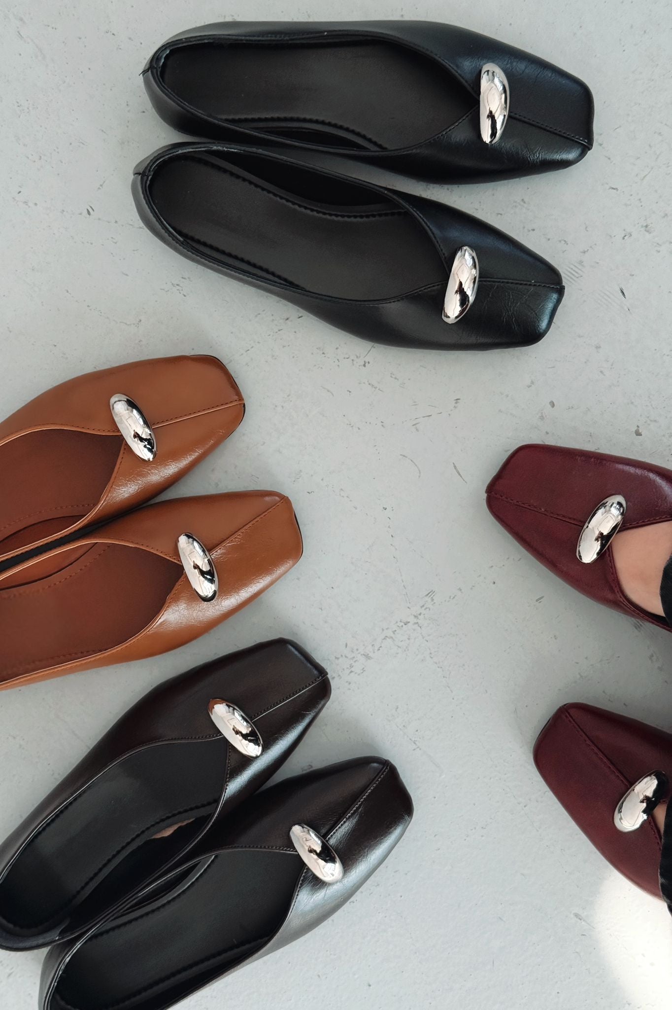 Tormel Black Faux Leather Women's Flats