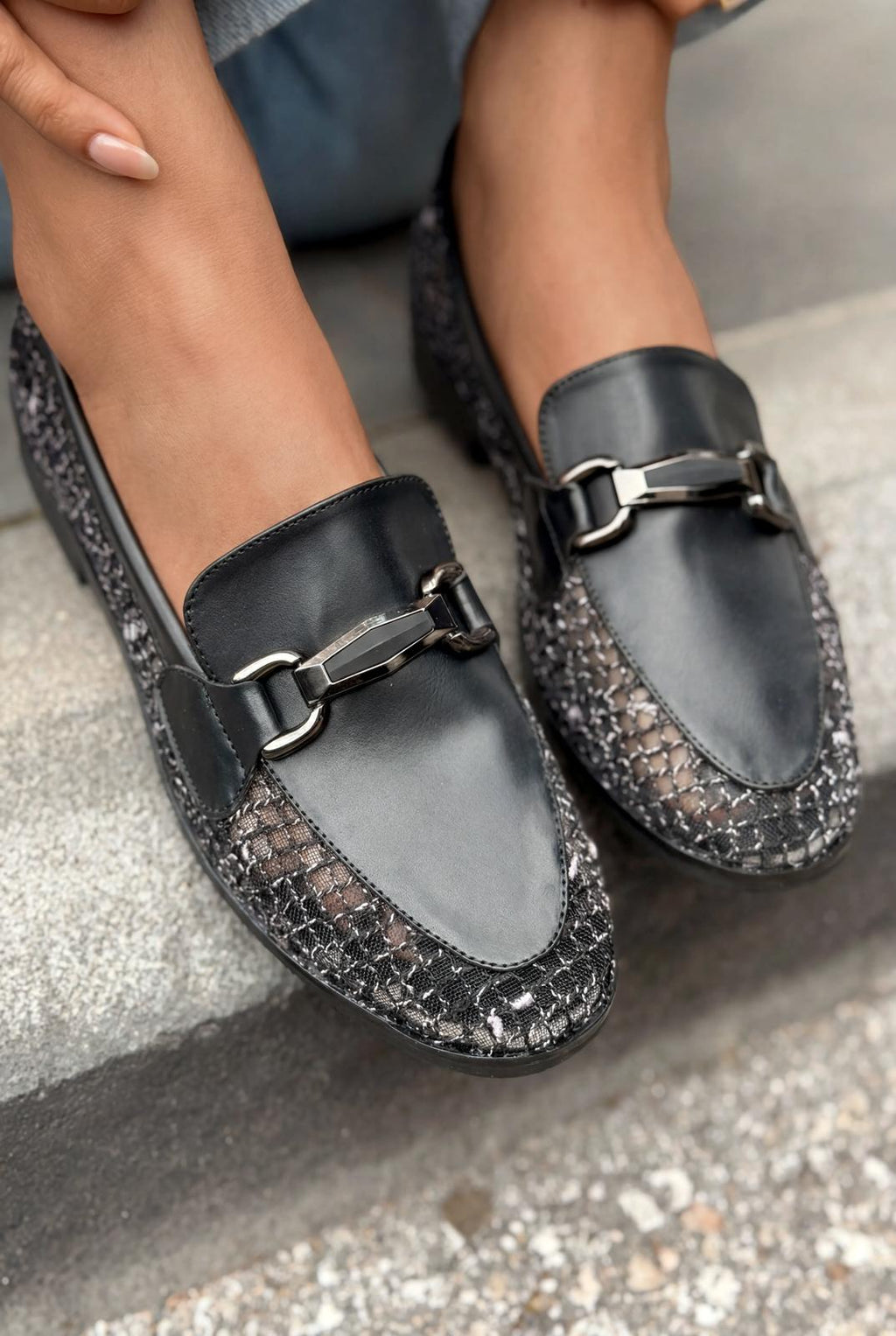 Delter Black Faux Leather Mesh Women's Loafers