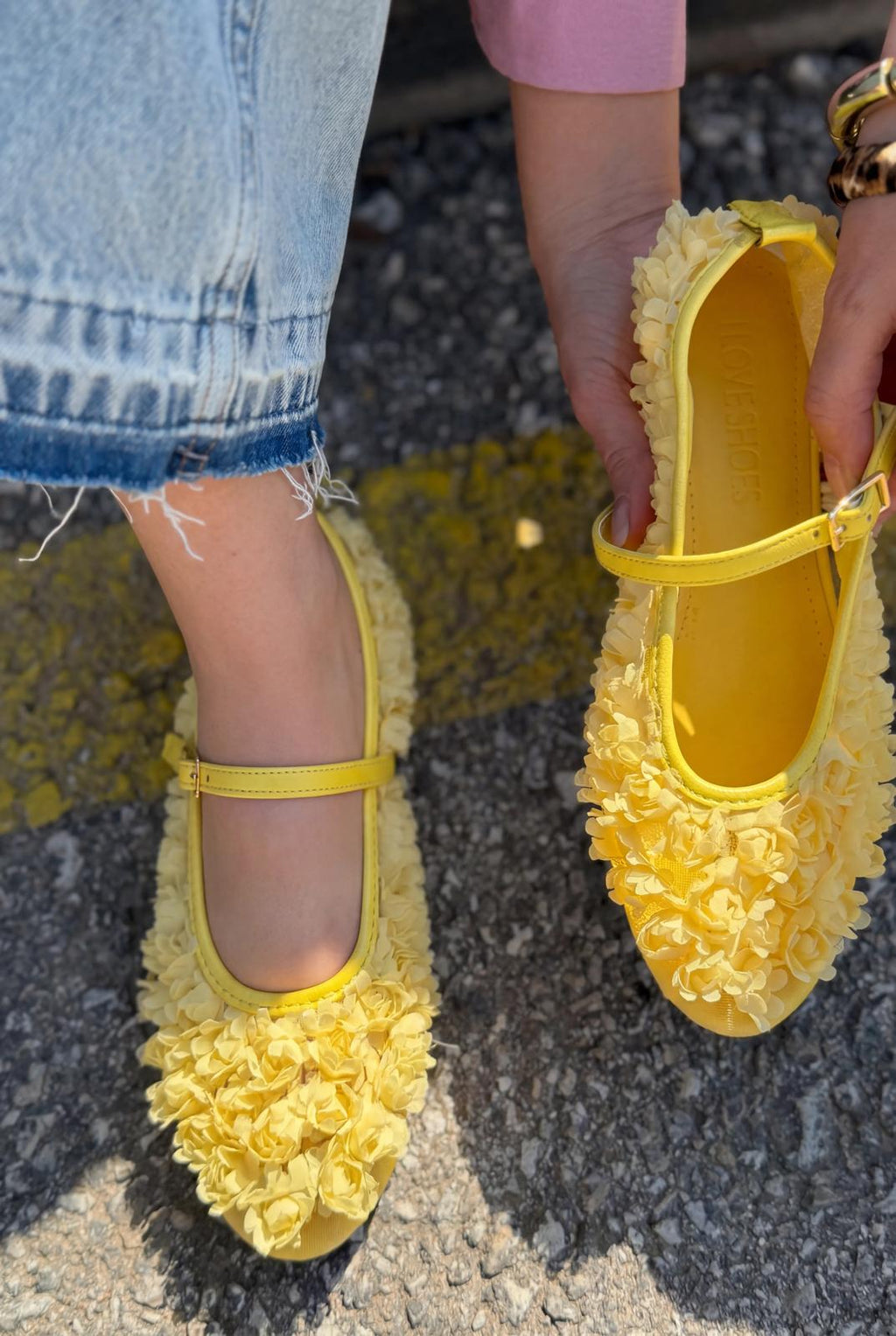 Neror Yellow Mesh Women's Flats