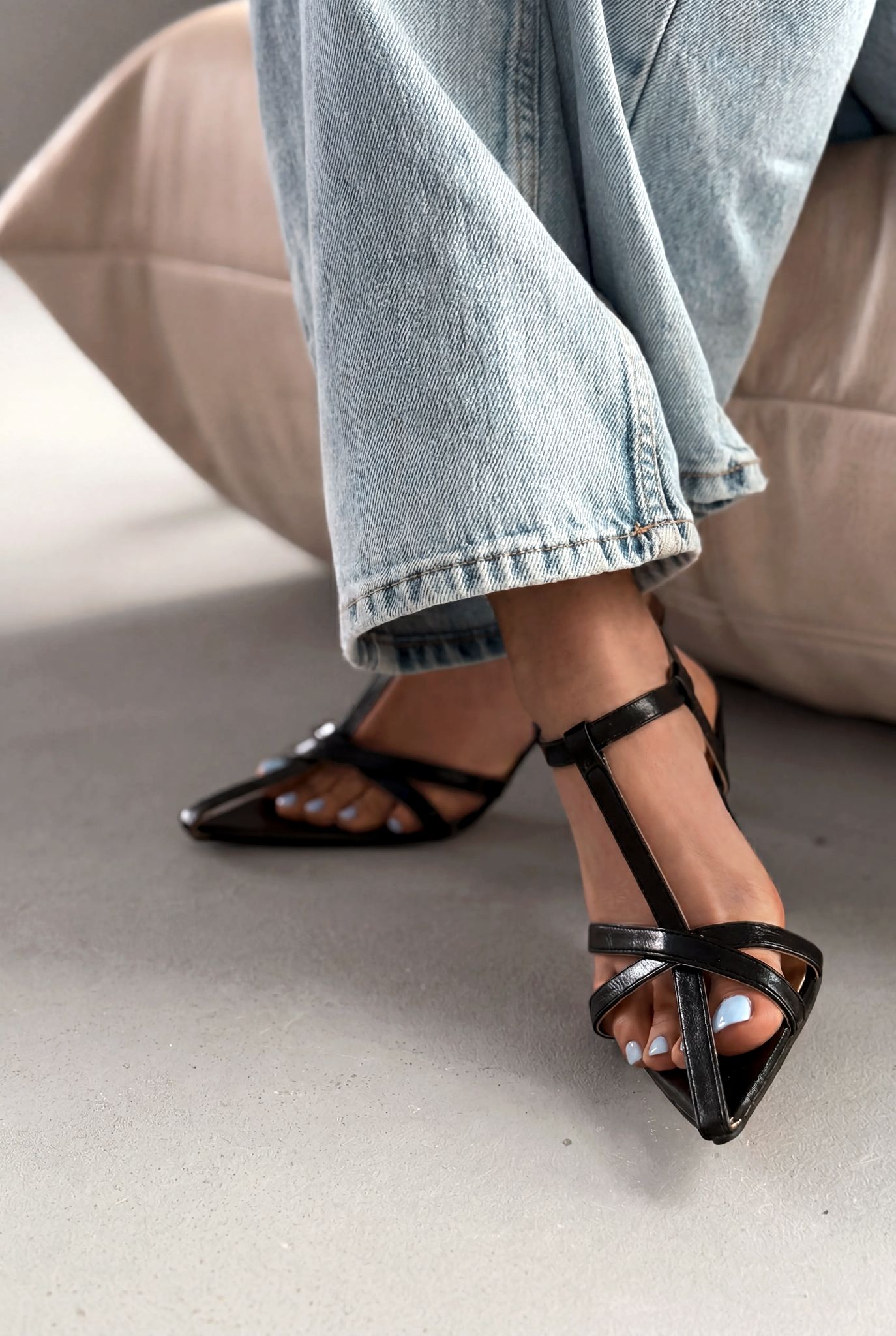 Morlen Black Patent Faux Leather Women's Pumps Sandals