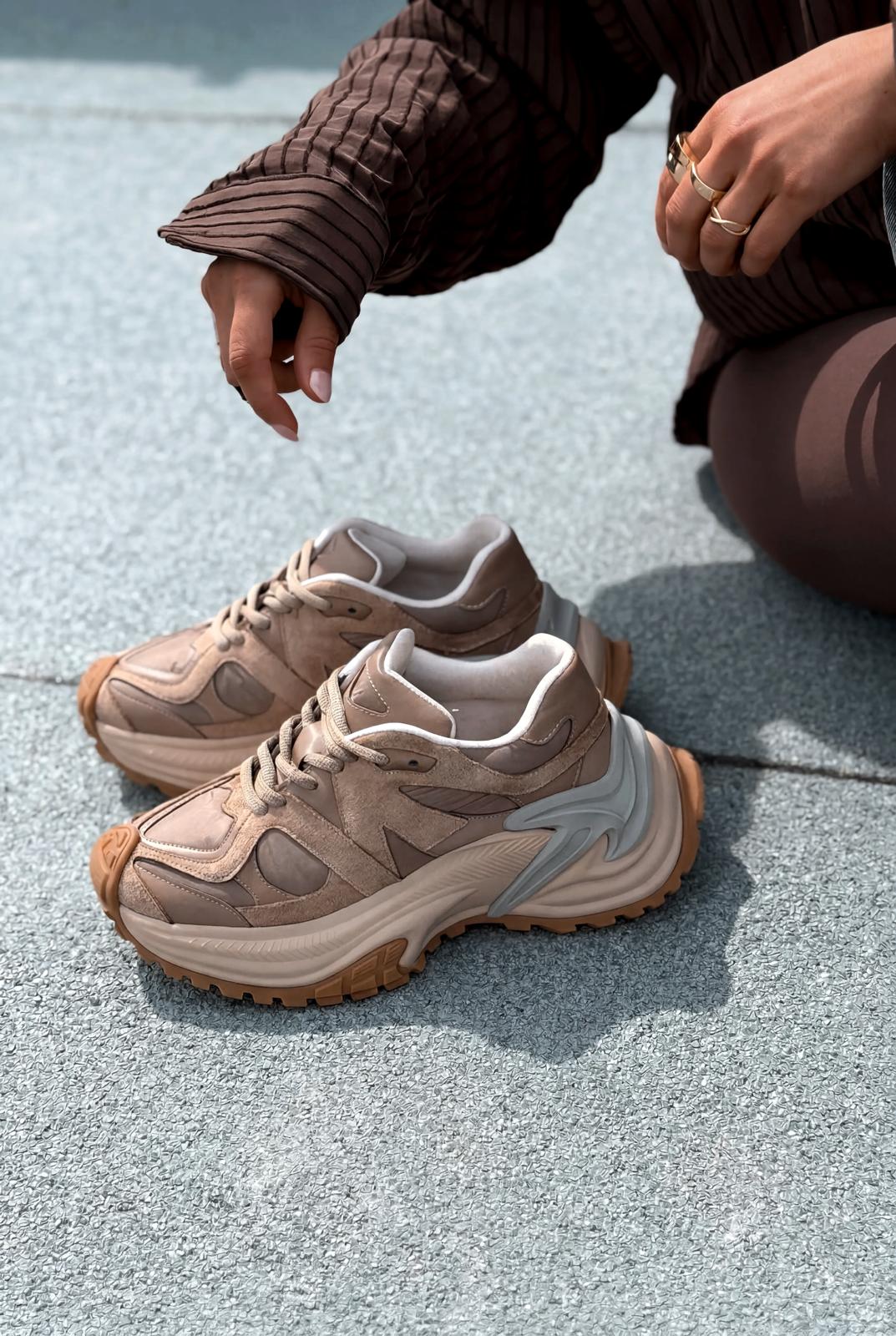 Leriva Taupe Women's Sneakers