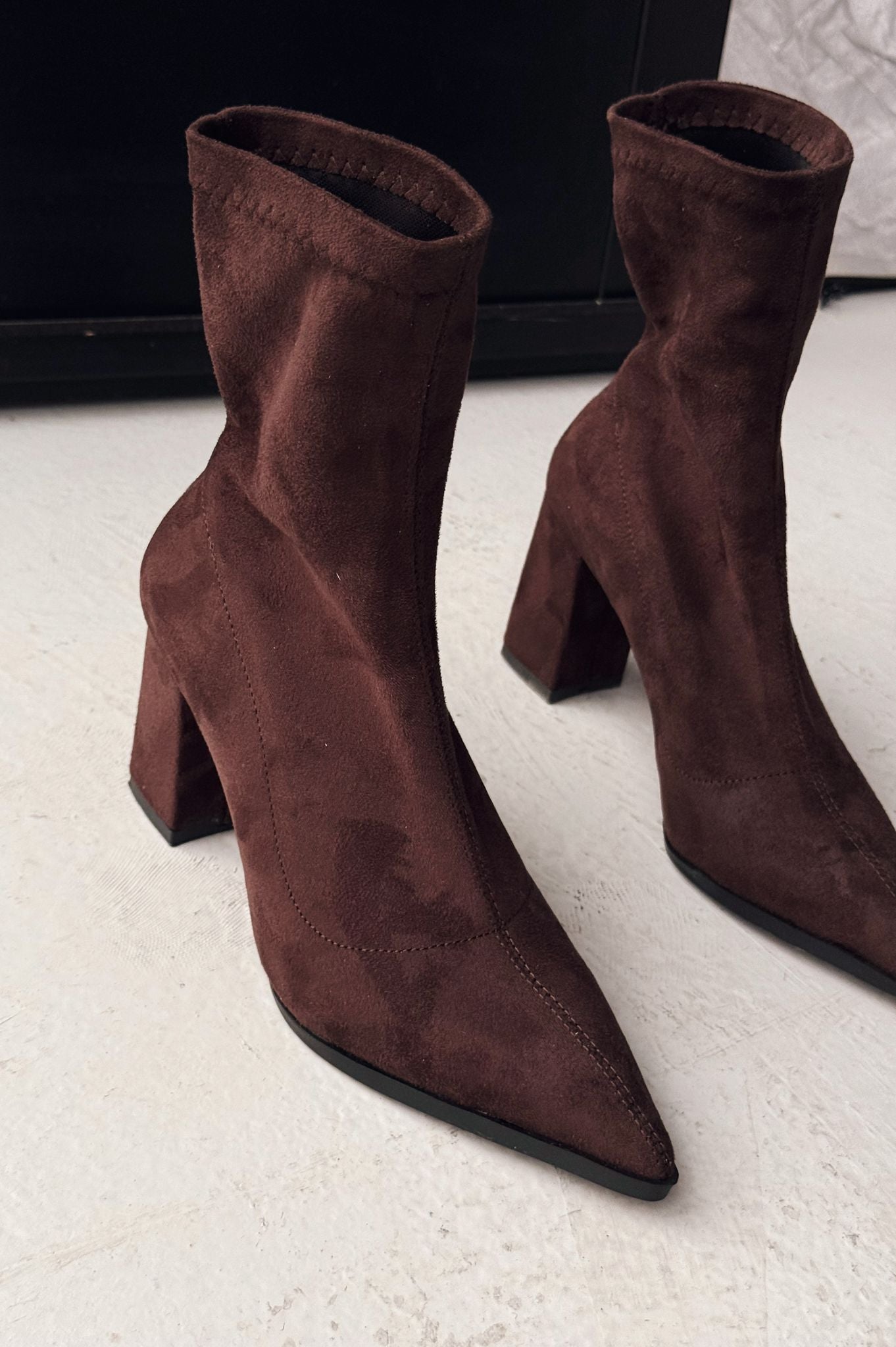 Ardews Suede Pumps Sock Boots Dark Brown
