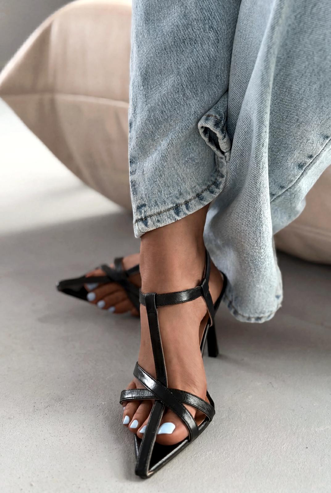 Morlen Black Patent Faux Leather Women's Pumps Sandals