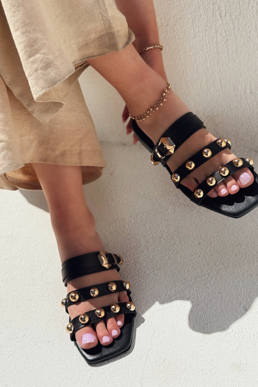 Dawist Black Faux Leather Studded Flat Women's Slides