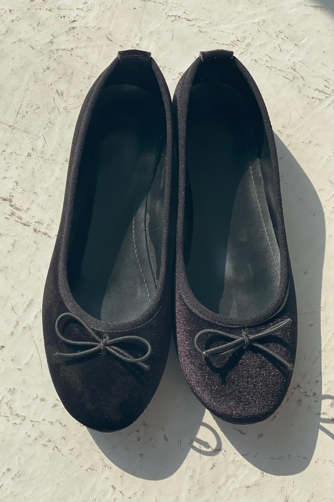 Lante Black Velvet Women's Mary Jane Flats