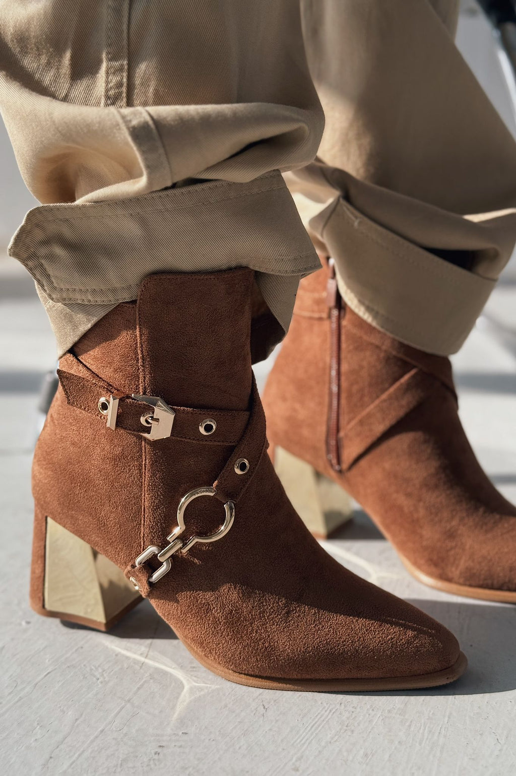 Ednaw Suede Buckle Detail Tan Pumps Boots