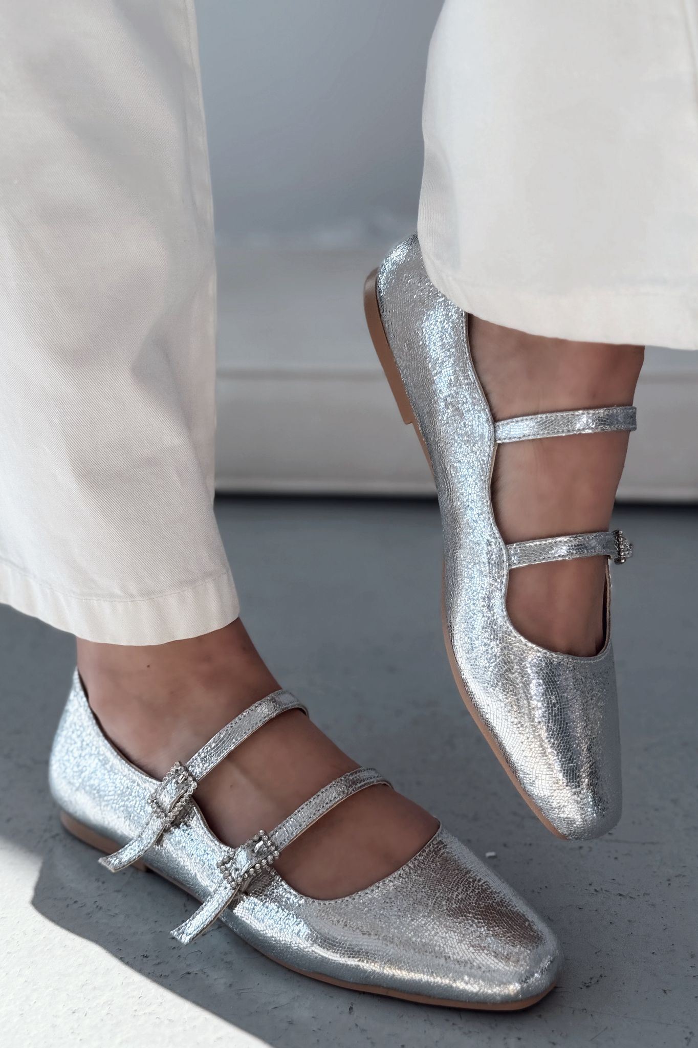 Harwor Silver Patent Faux Leather Buckle Detail Women's Flats