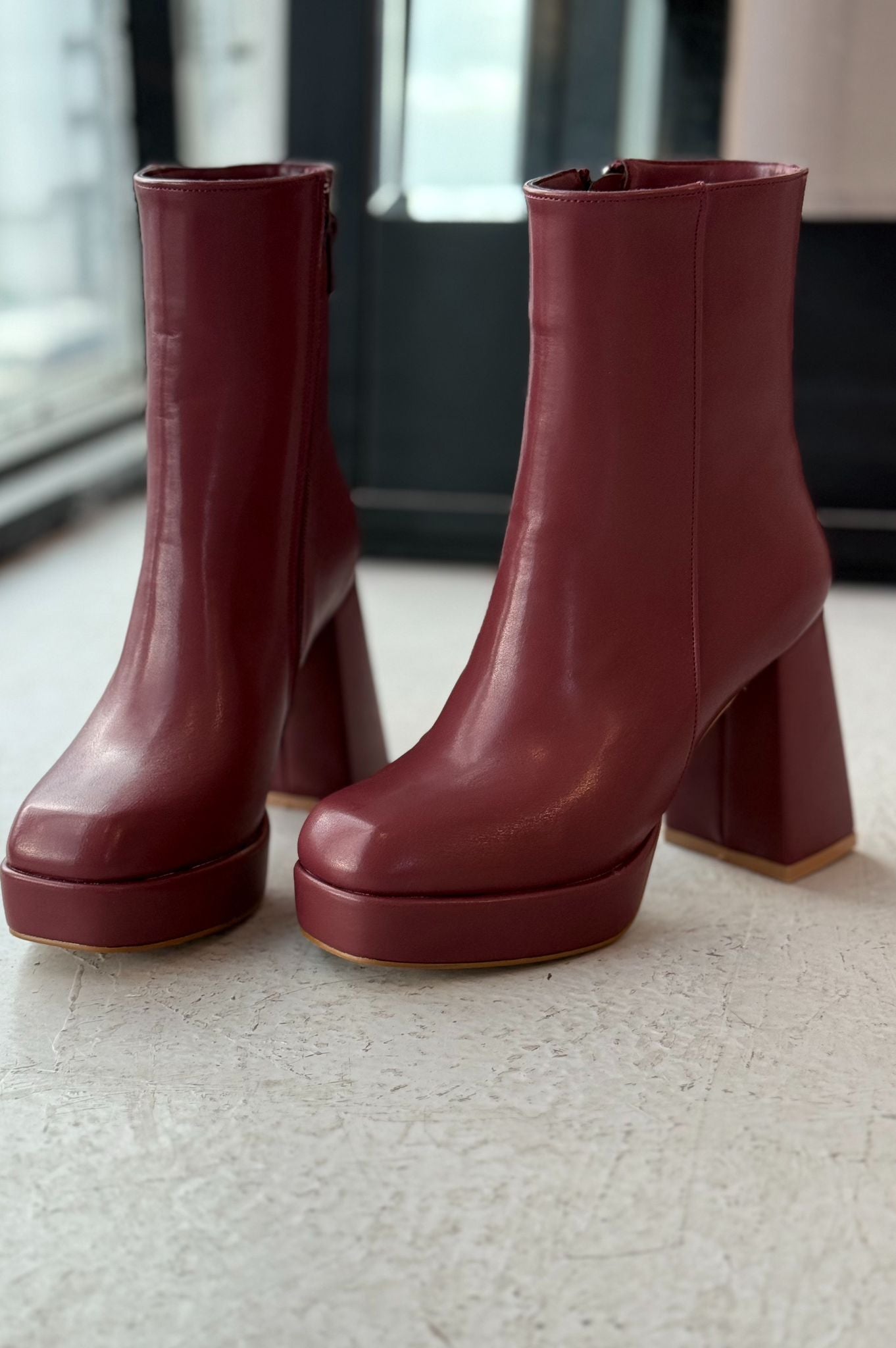 Rivoks Burgundy Faux Leather Platform Pumps Boots