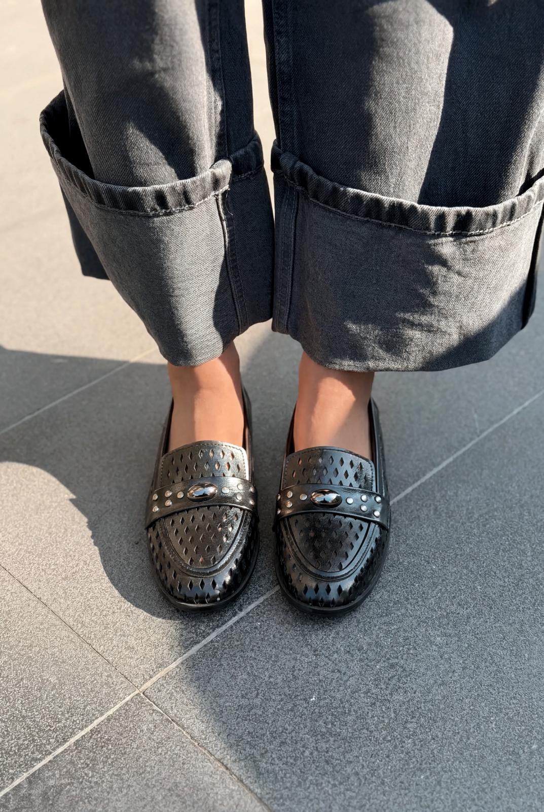 Ardion Black Faux Leather Women's Loafers