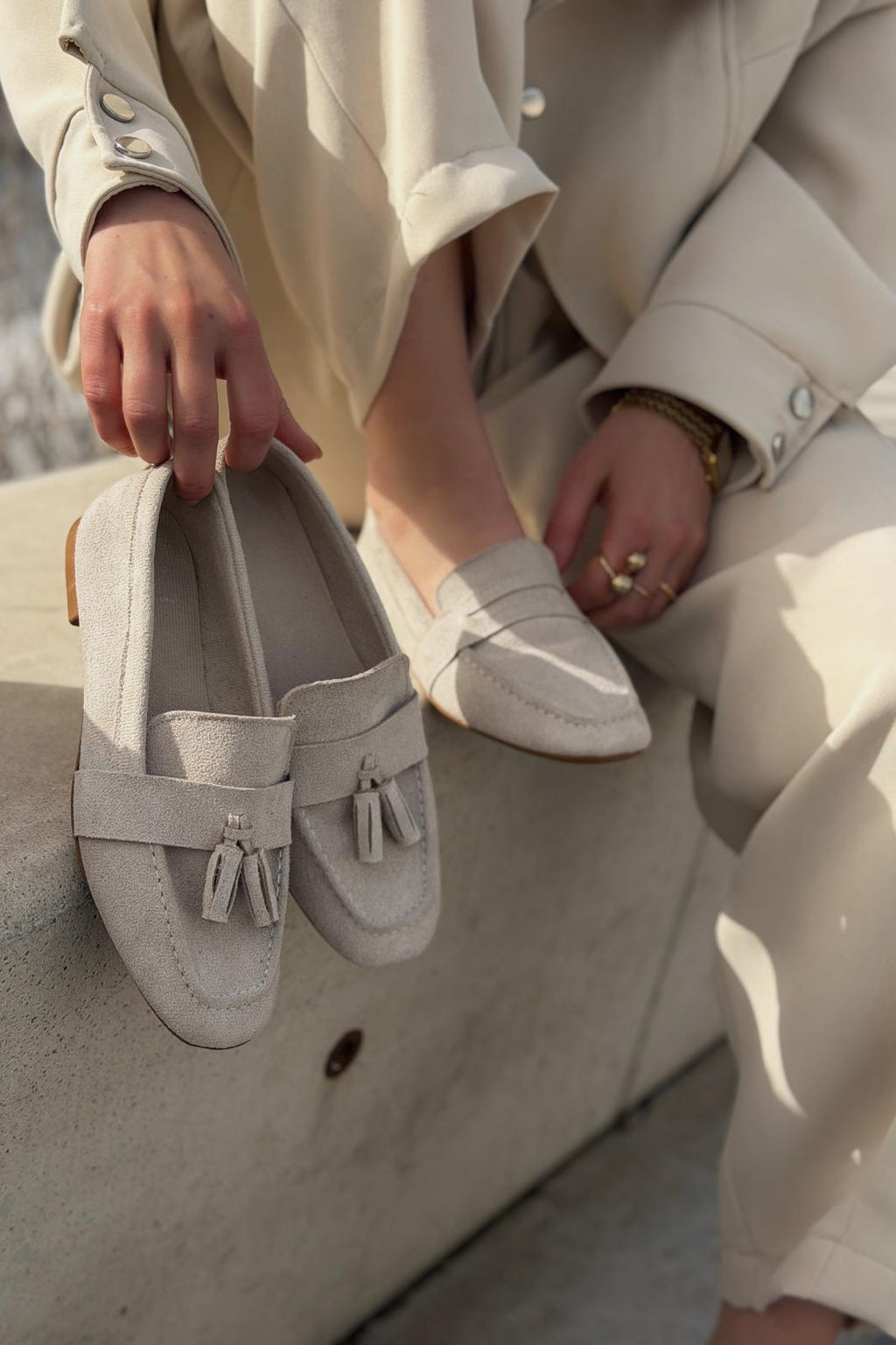 Orvino Women's Loafer Beige Suede