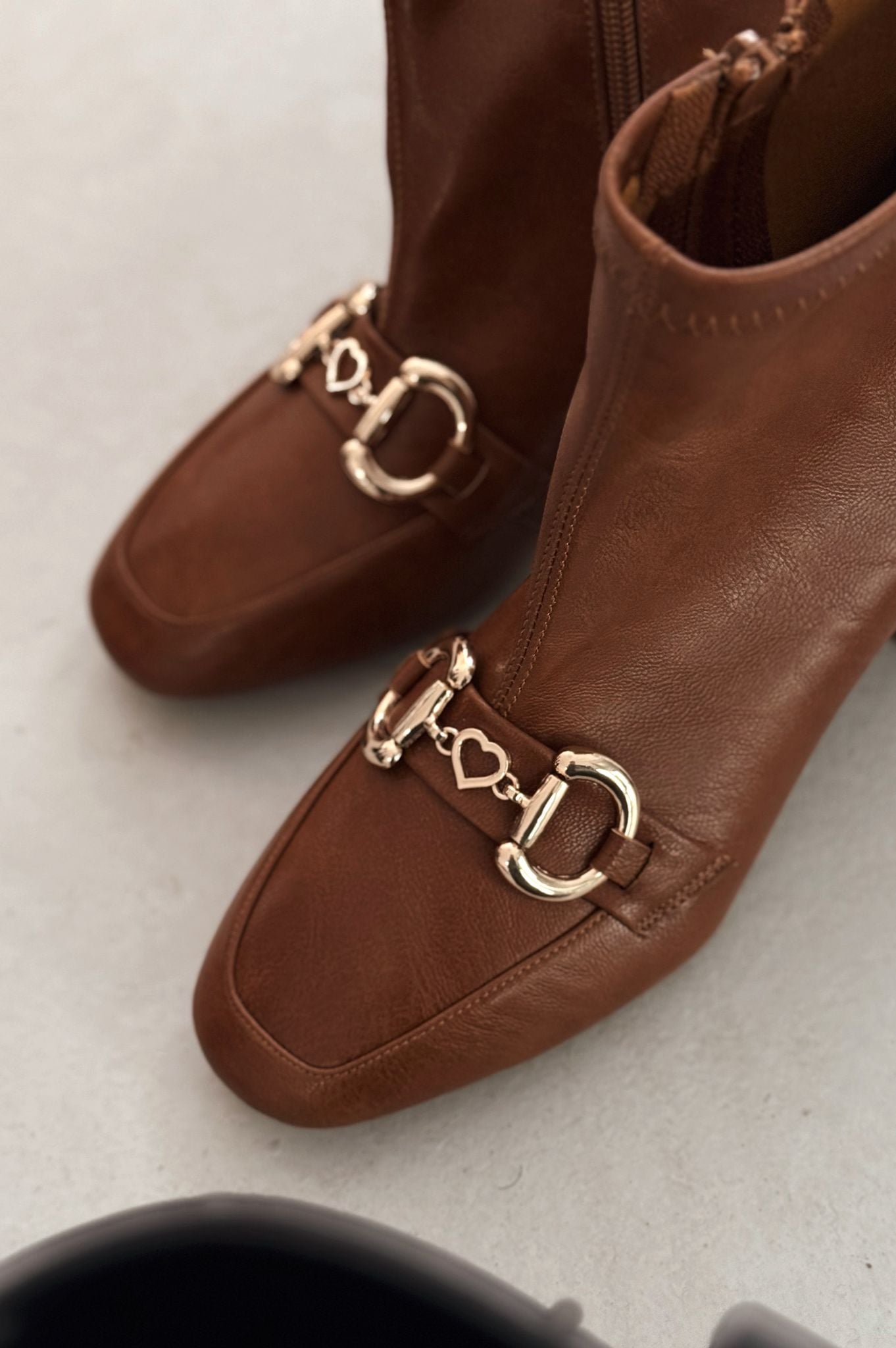 Daniwyo Taupe Faux Leather Stretch Women's Boots