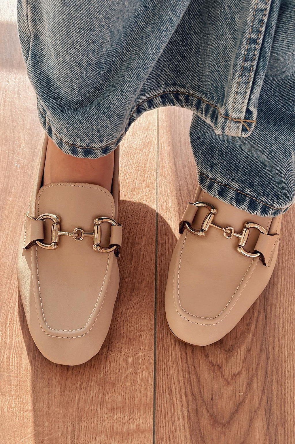 Lofin Nude Faux Leather Buckle Detail Women's Loafers