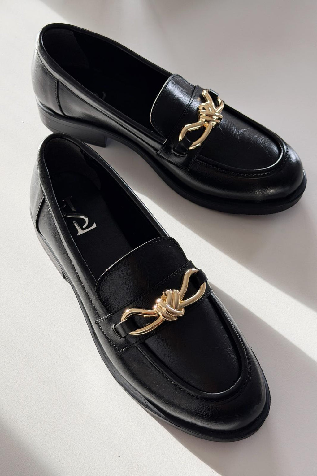 Norel Black Faux Leather Bow Detail Women's Loafers