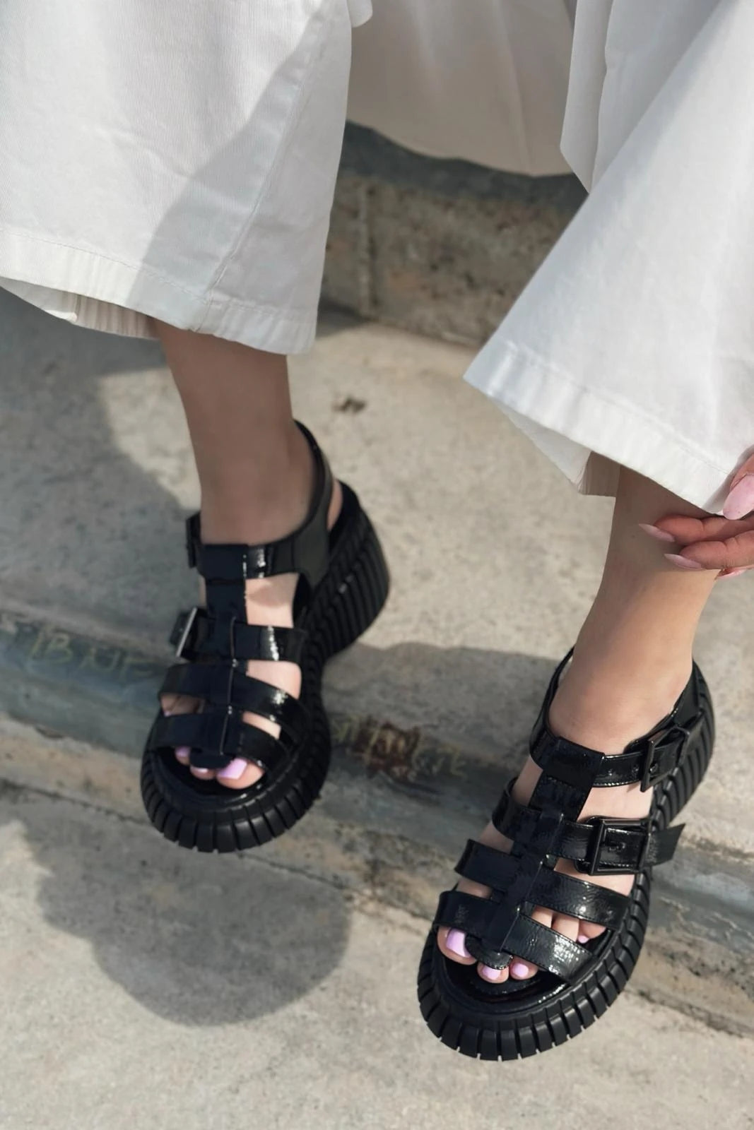 Movina Black Patent Faux Leather Thick Sole Women's Sandals