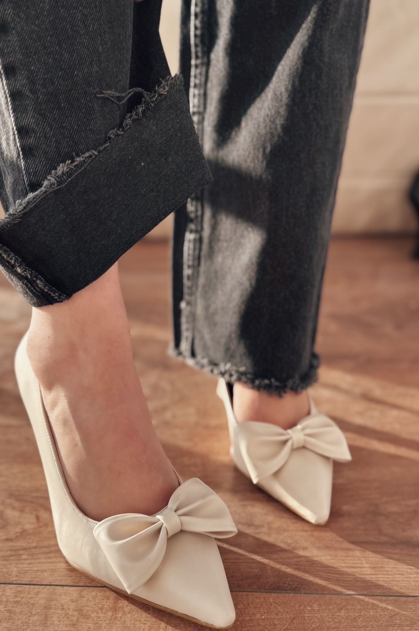 Odrin Beige Bow Detail Faux Leather Women's Stilettos