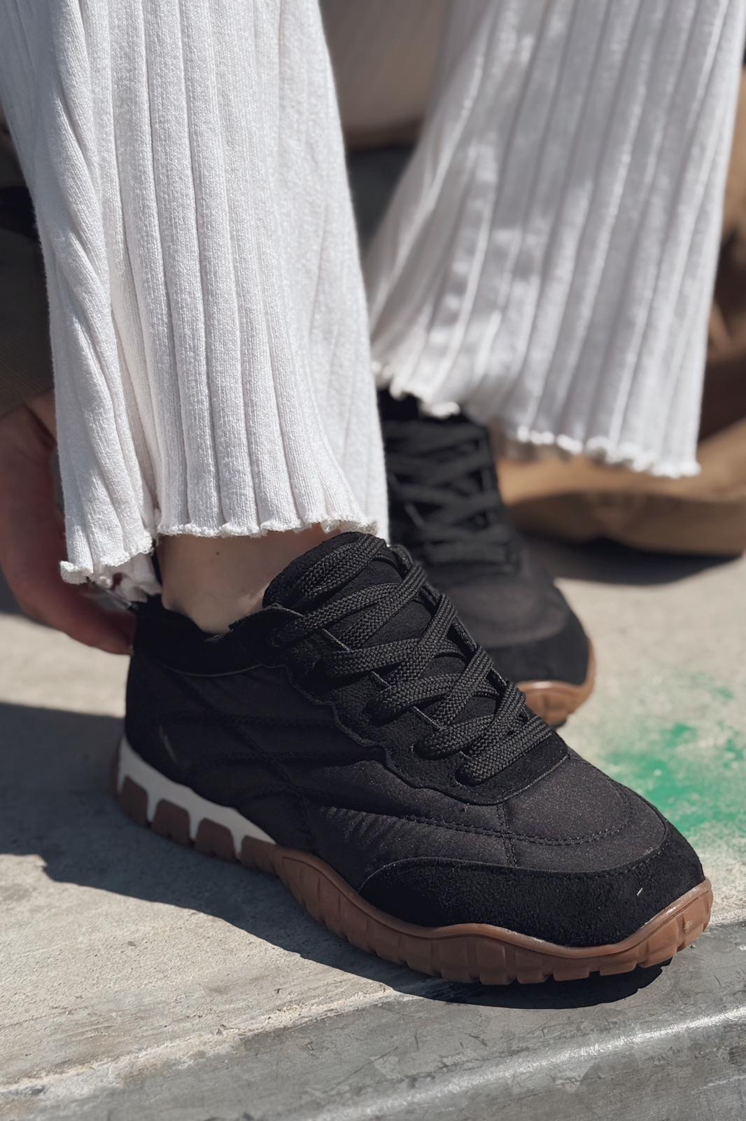 Romine Black Parachute Fabric Women's Sneakers