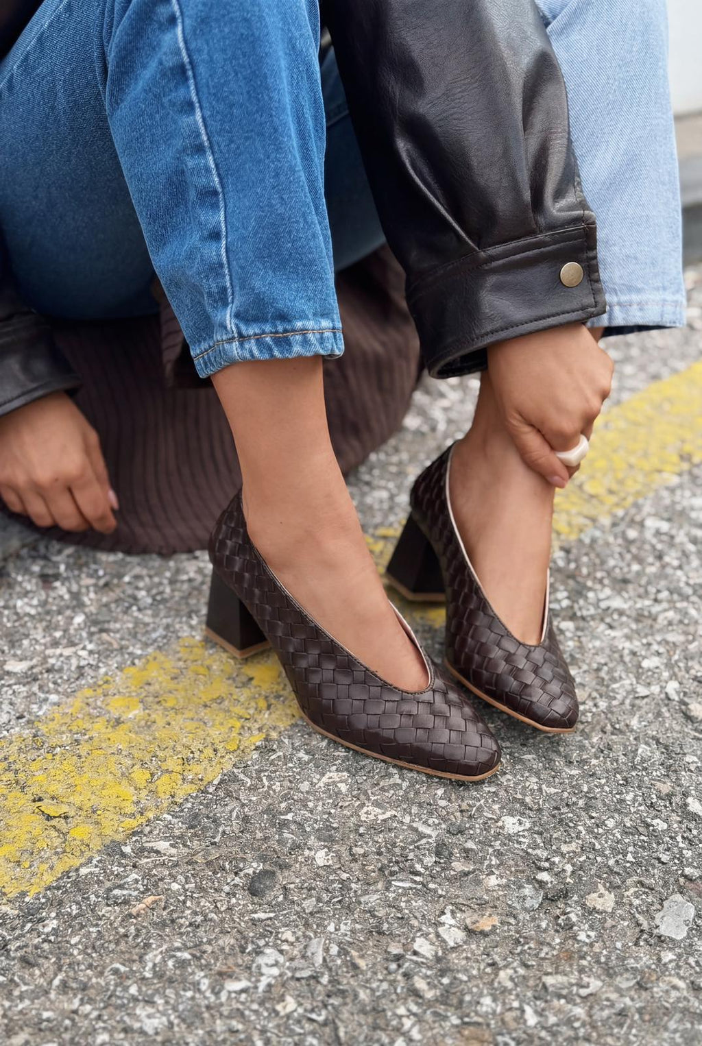 Torben Dark Brown Faux Leather Woven Pattern Women's Pumps