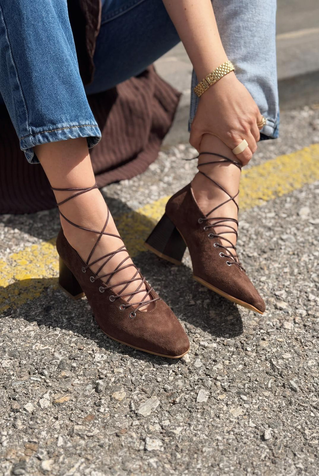 Temora Dark Brown Suede Women's Pumps
