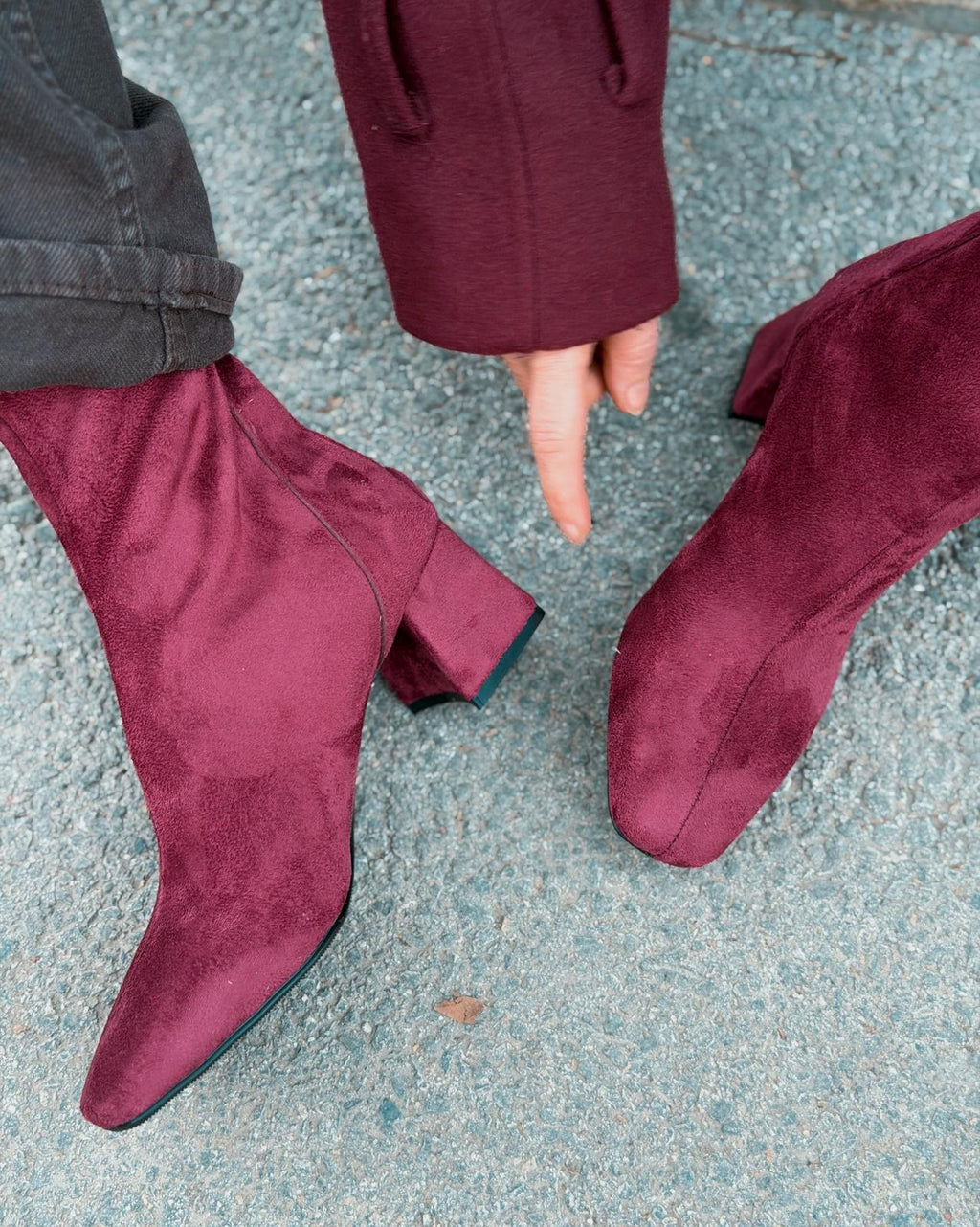 Jornel Women's Pumps Stretch Boots Burgundy Suede