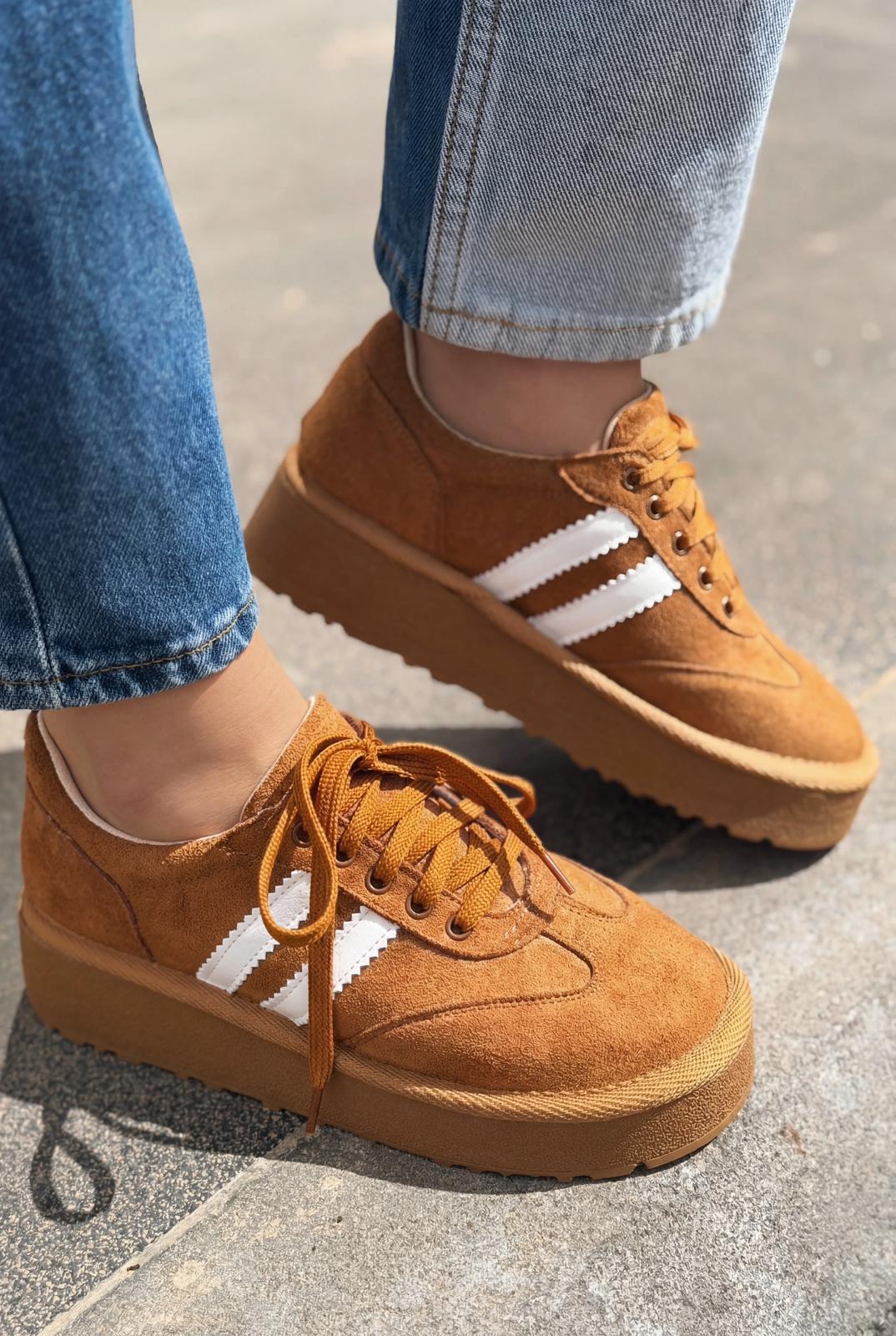 Vireo Taupe Suede Women's Sneakers