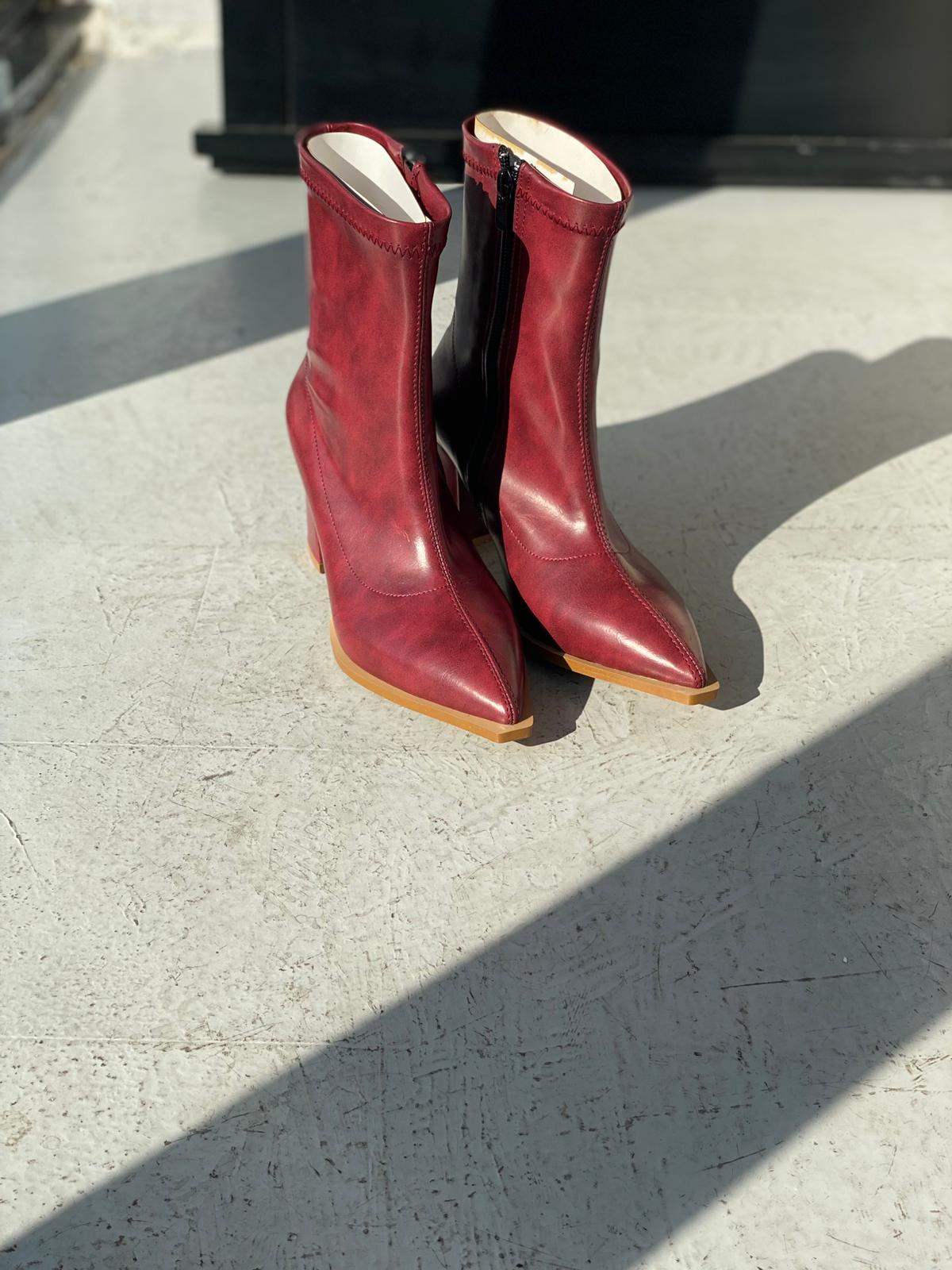 Selvora Bordeaux Faux Leather Women's Boots