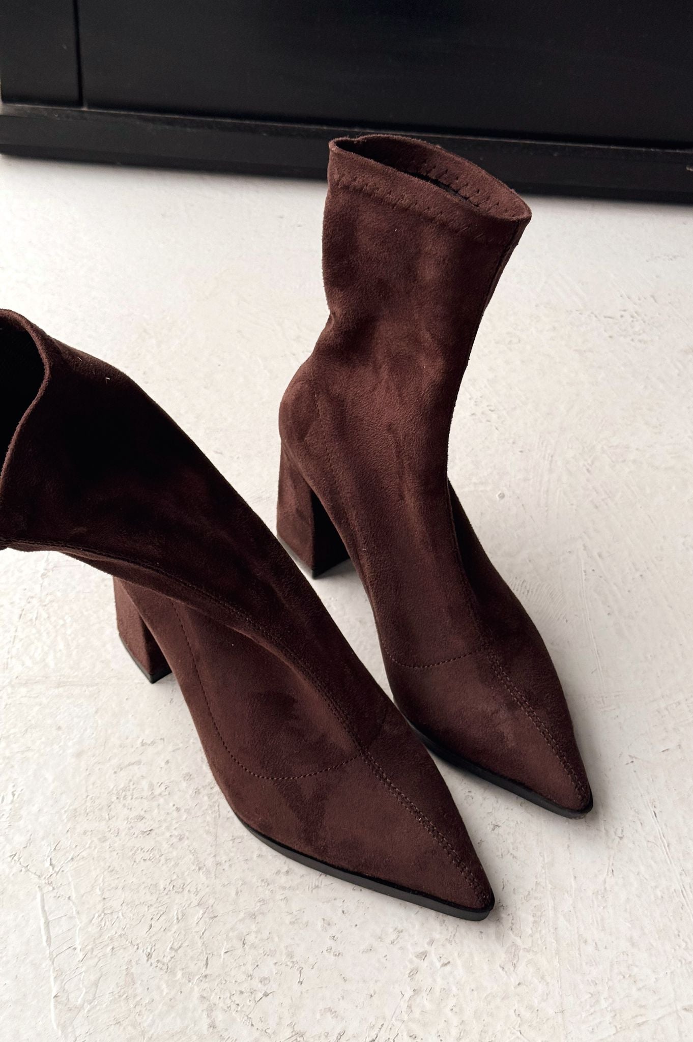 Ardews Suede Pumps Sock Boots Dark Brown