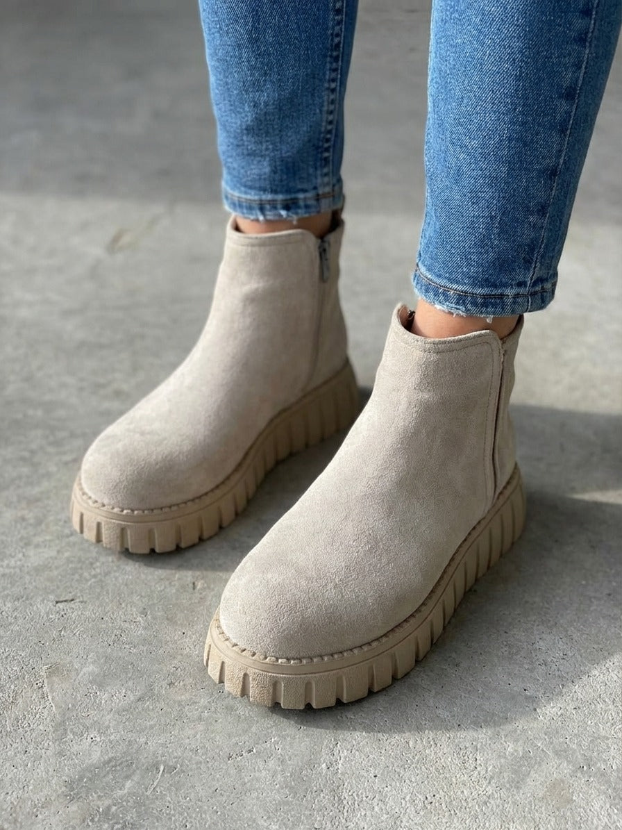 Velarise Beige Suede Women's Boots