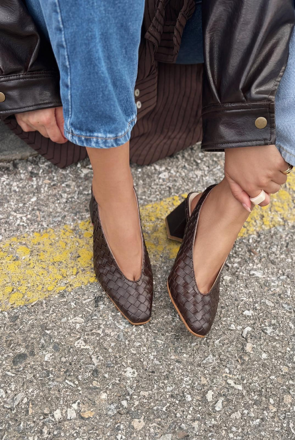 Meladina Light Brown Woven Faux Leather Women's Pumps