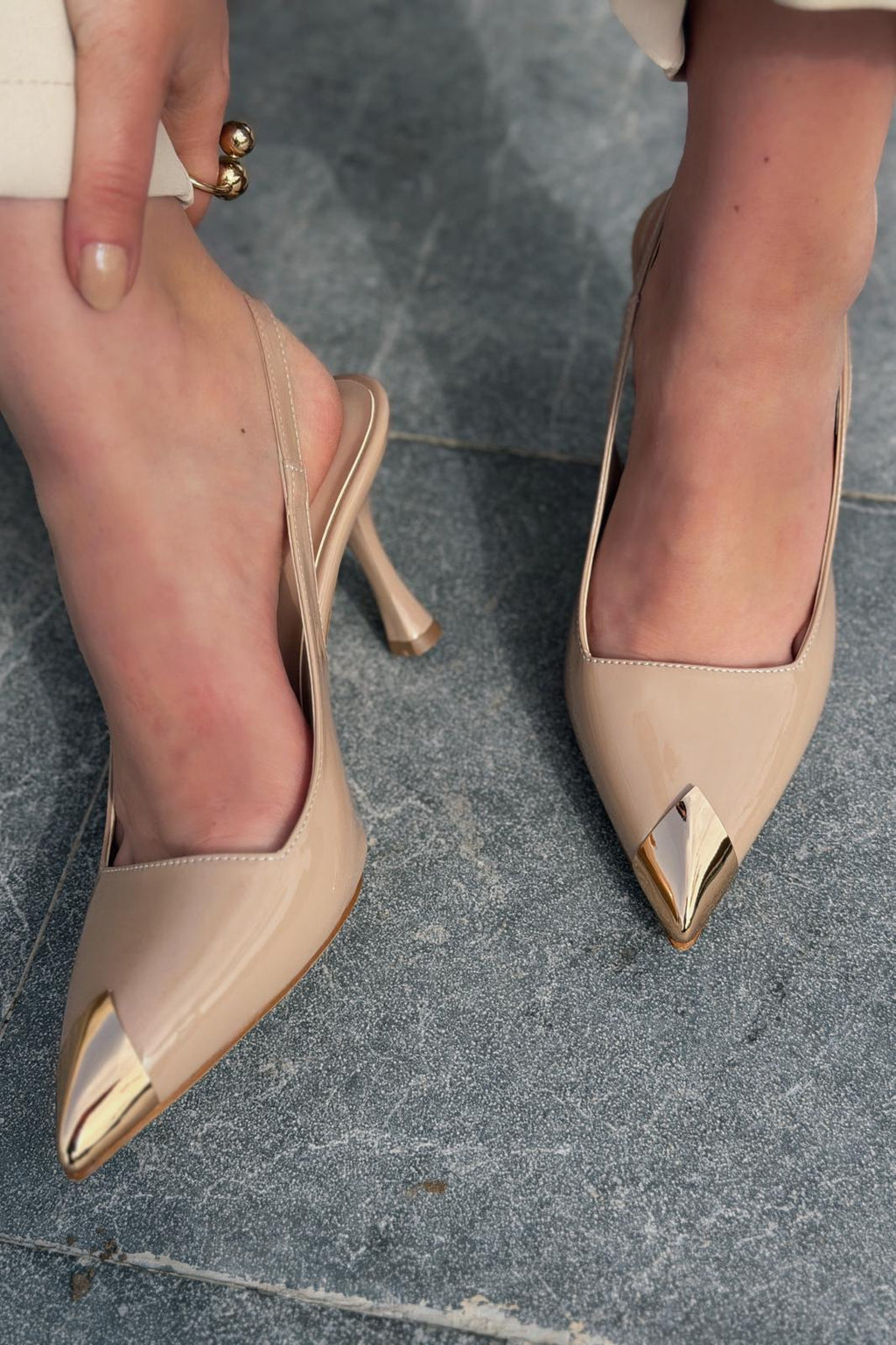 Caligo Nude Patent Faux Leather Women's Stilettos