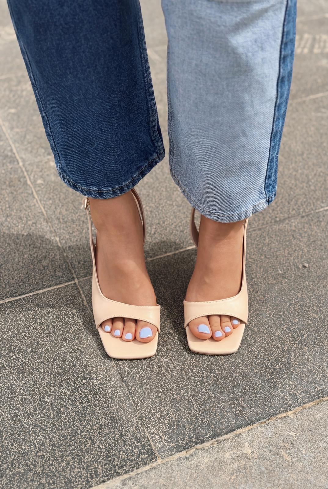 Solvion Nude Faux Leather Women's Pumps Sandals