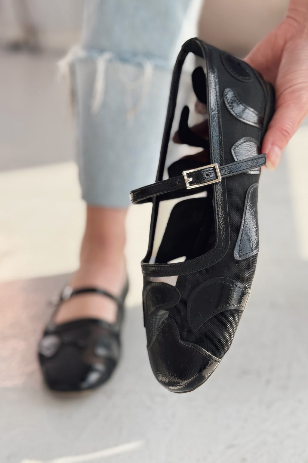 Sartil Metallic Black Tulle Embroidered Women's Flats