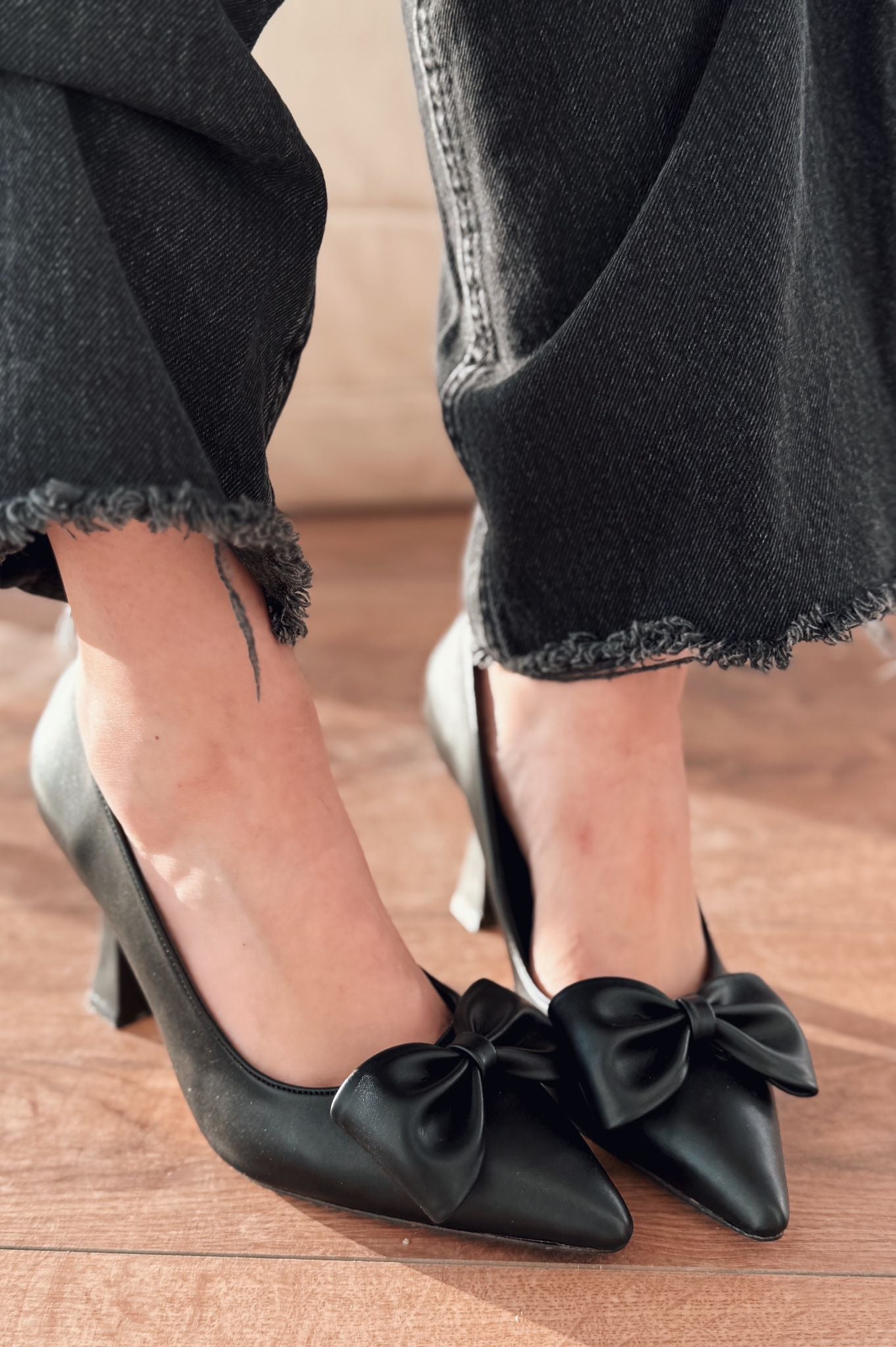 Odrin Black Bow Detail Faux Leather Women's Stilettos