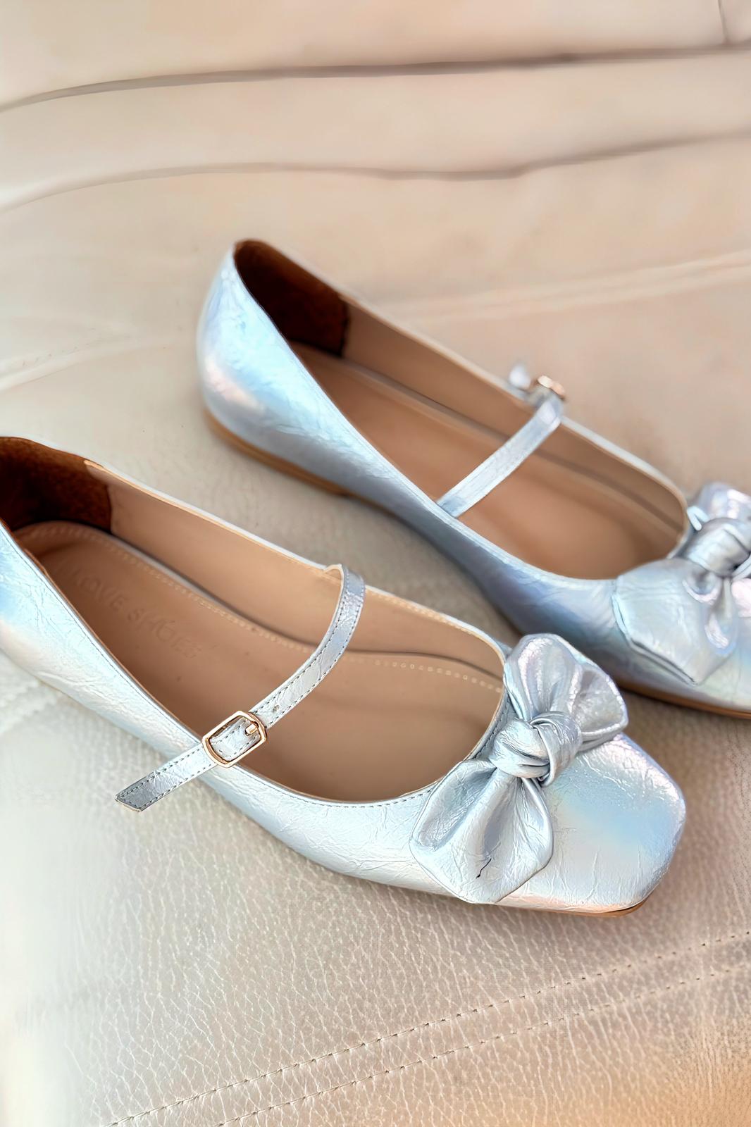 Ratins Silver Hologram Crinkle Faux Leather Bow Detail Women's Flats