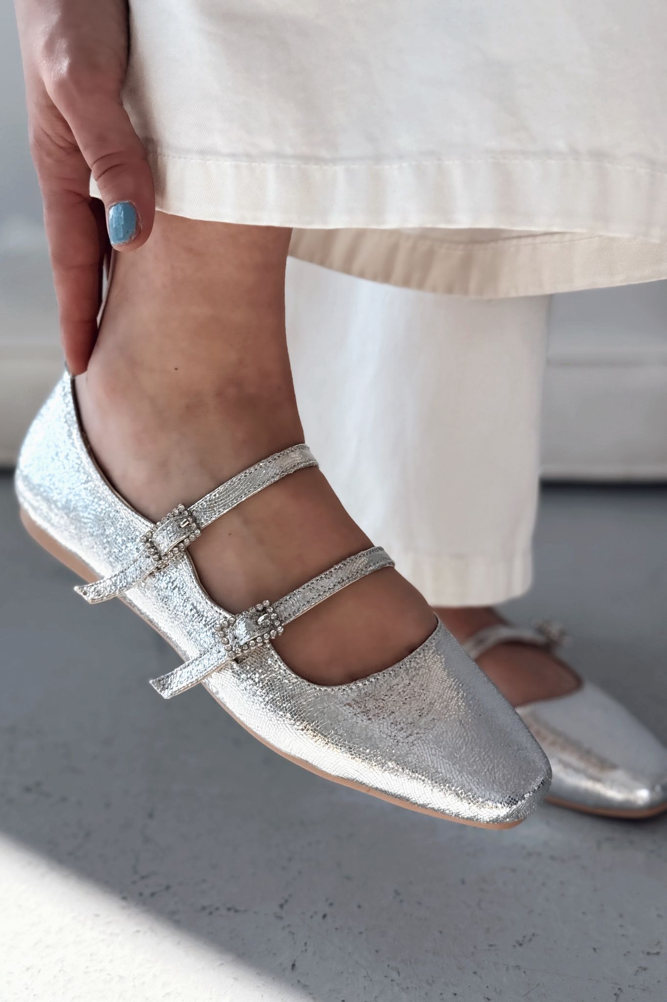 Harwor Silver Patent Faux Leather Buckle Detail Women's Flats
