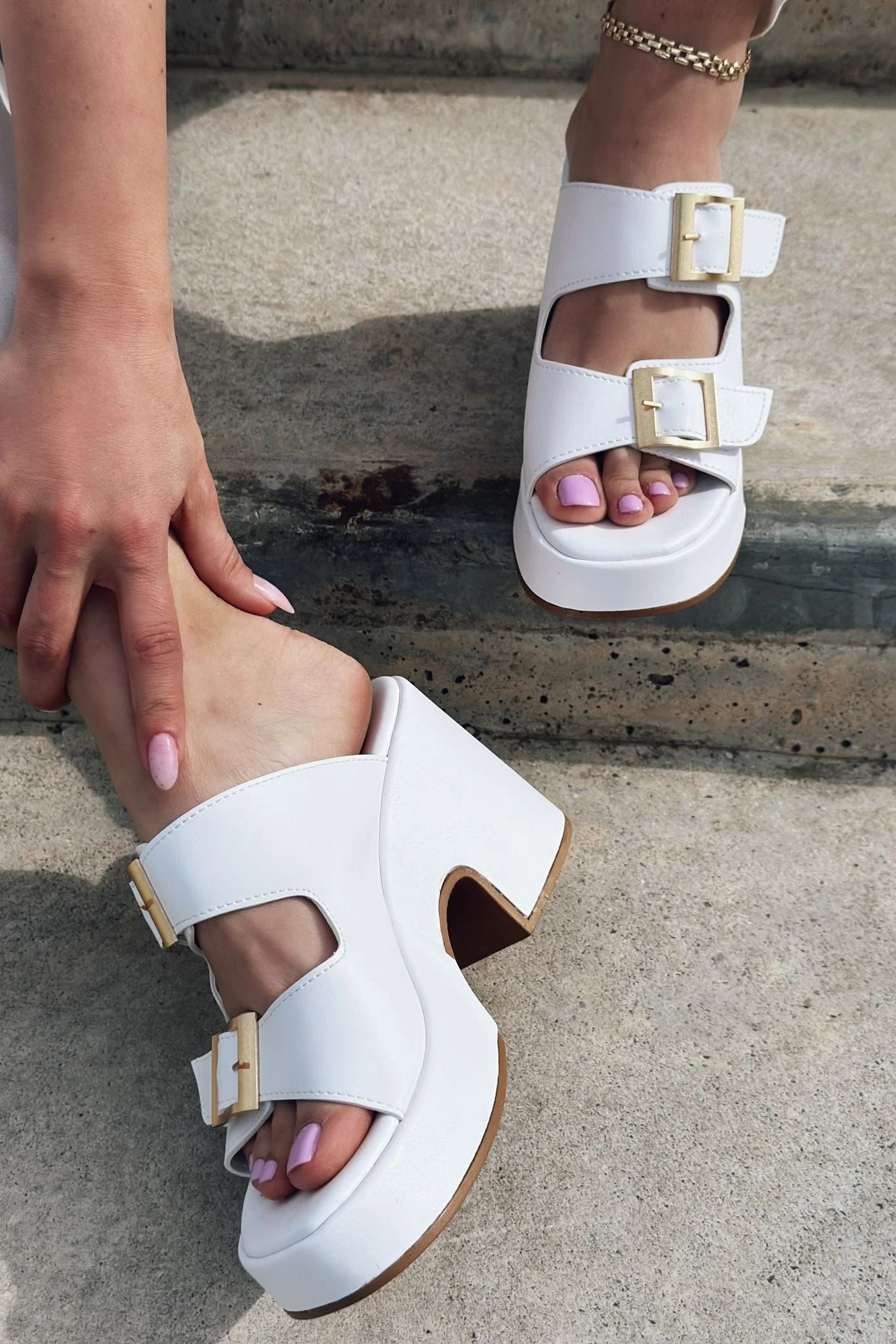 Livons White Faux Leather Platform Pumps Women's