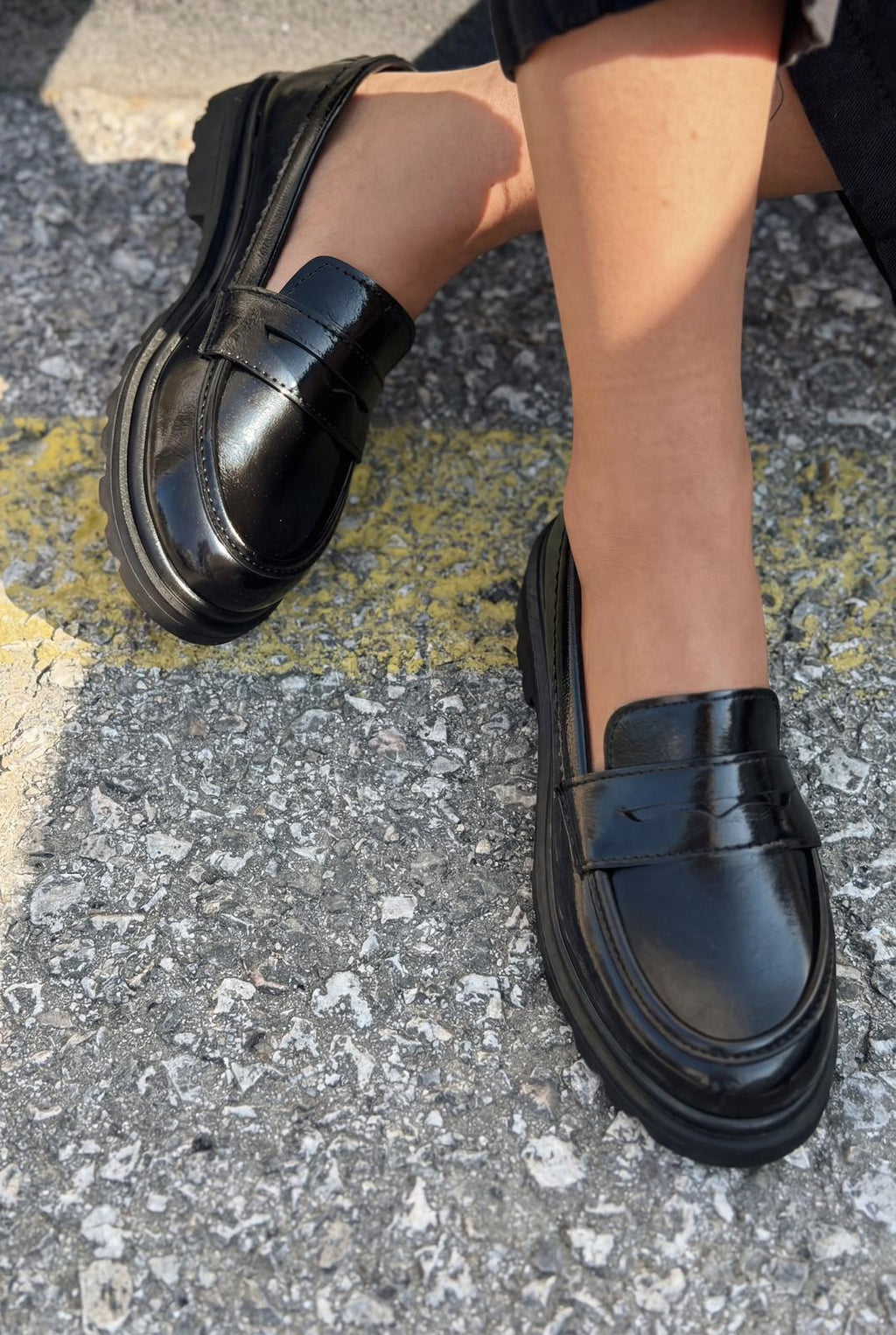 Kastrel Black Crinkle Patent Faux Leather Women's Loafers