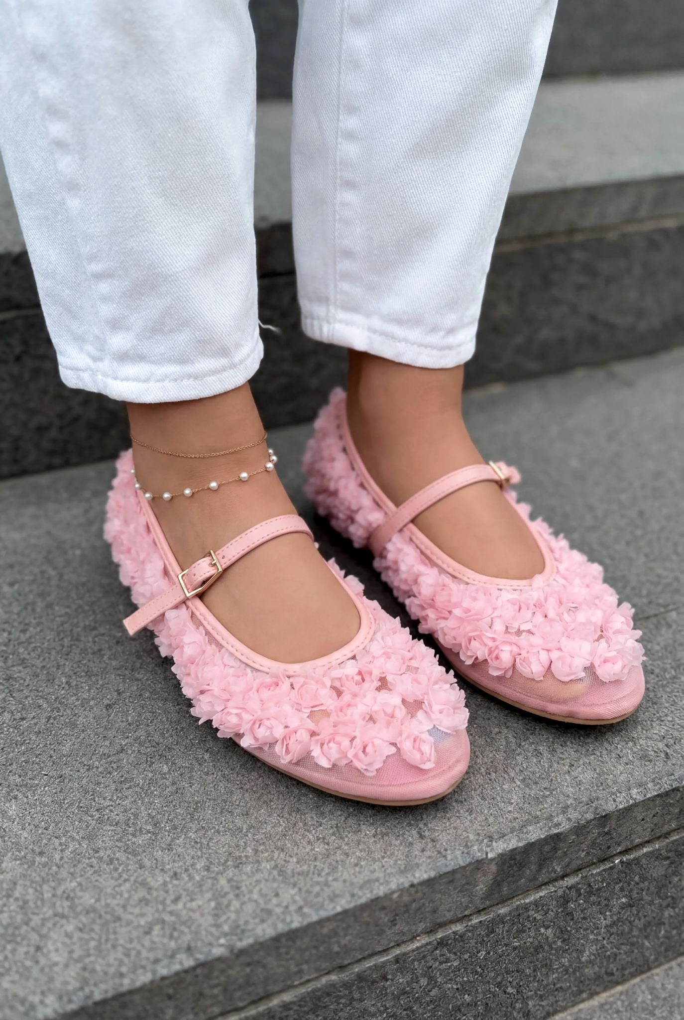 Neror Pink Tulle Women's Flats