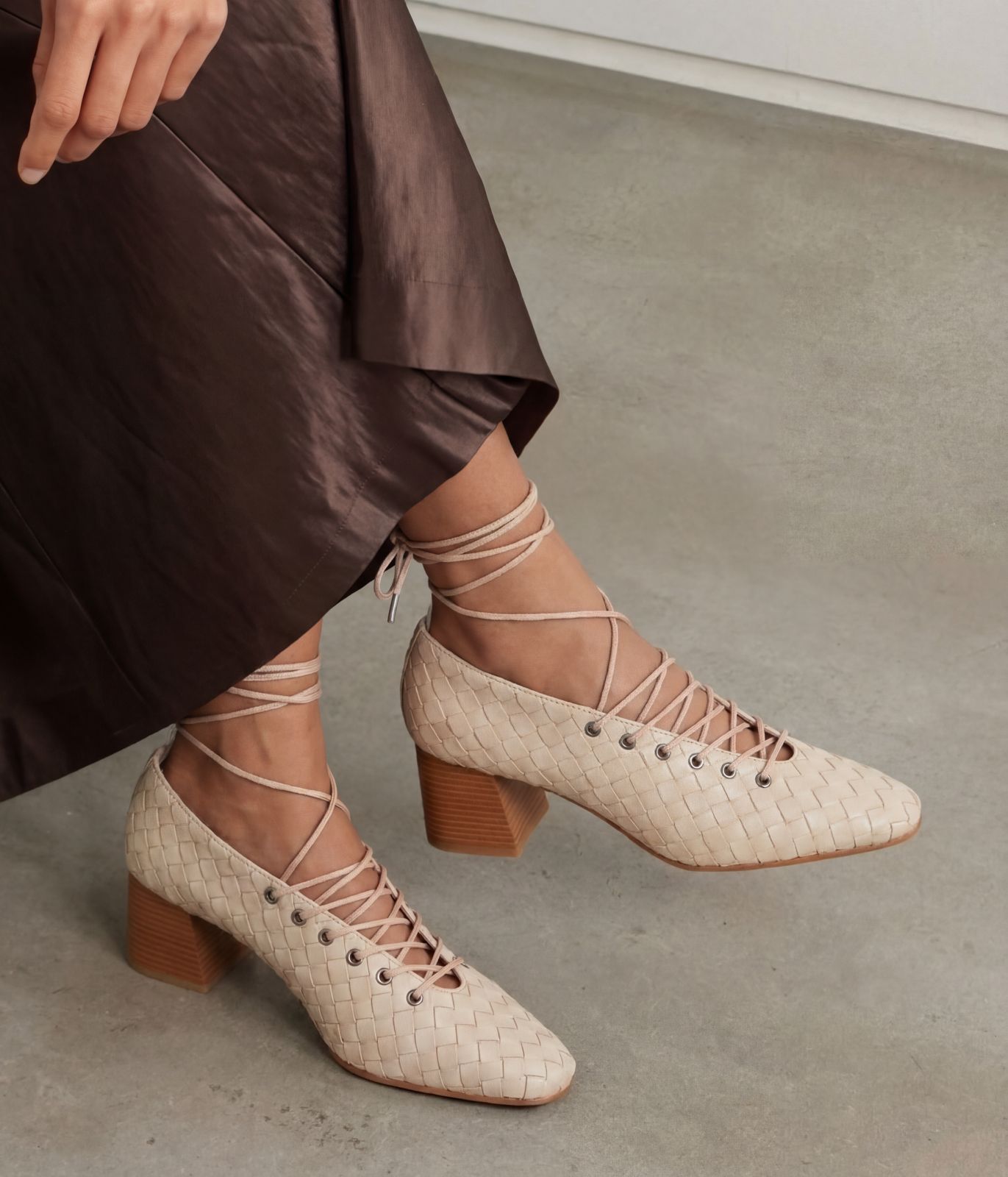 Temora Beige Faux Leather Women's Pumps