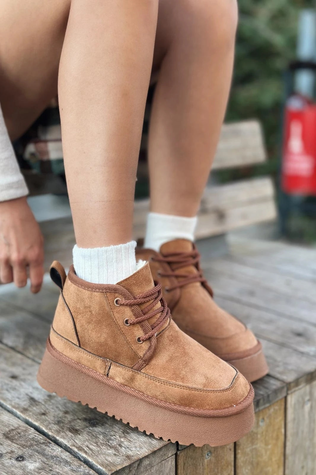 Porinta Lace-Up Chunky Sole Women's Boots Tan