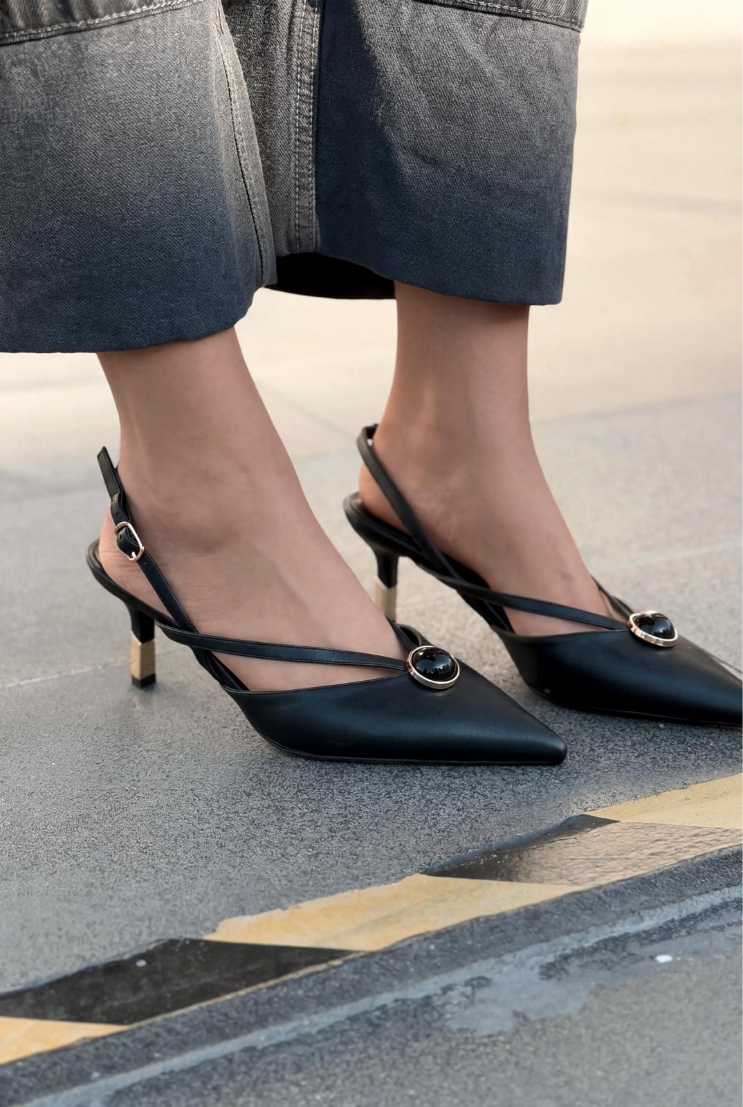 Lorisse Black Faux Leather Women's Stilettos