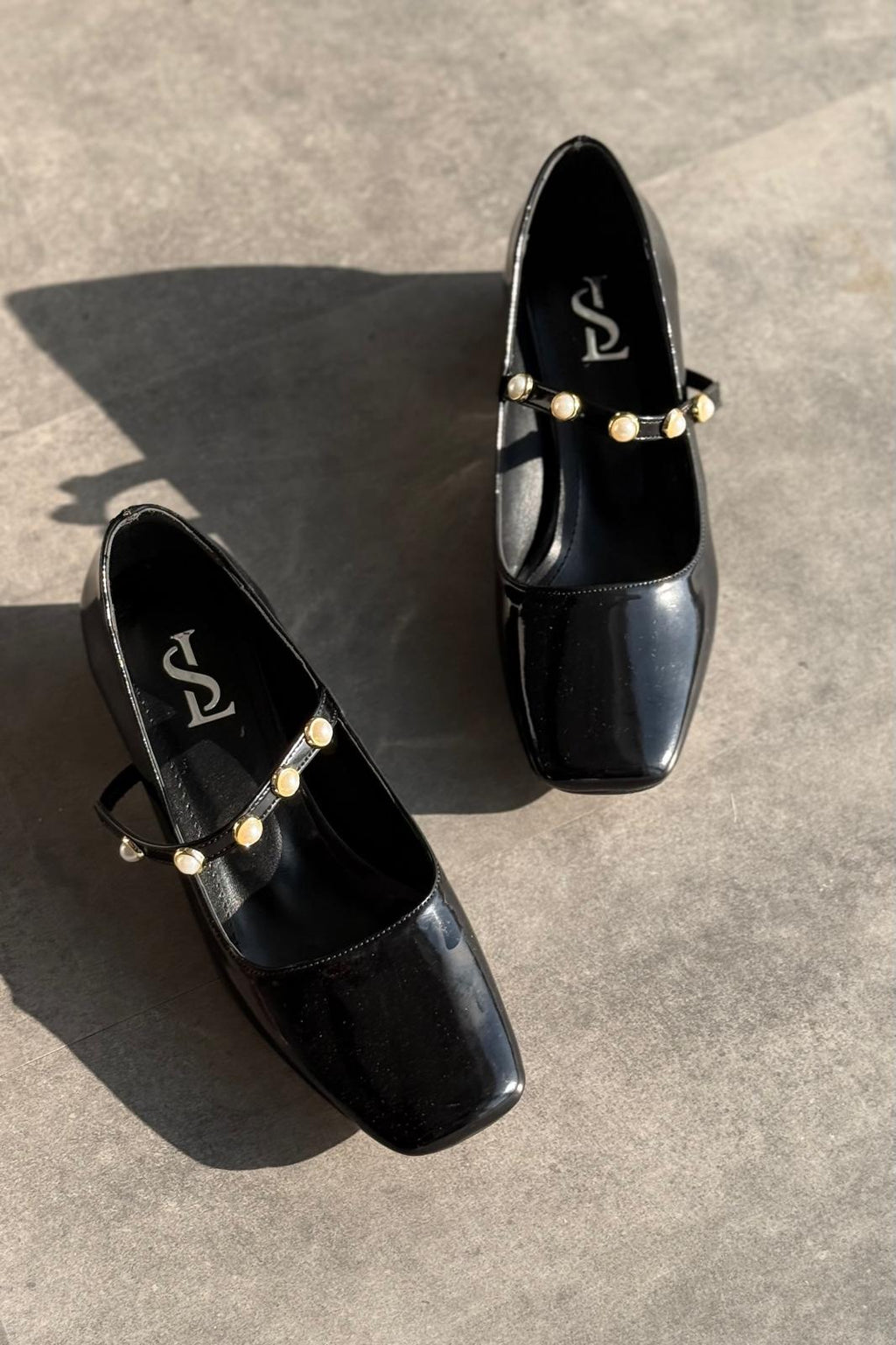 Myrel Black Pearl Detail Patent Faux Leather Women's Mary Jane