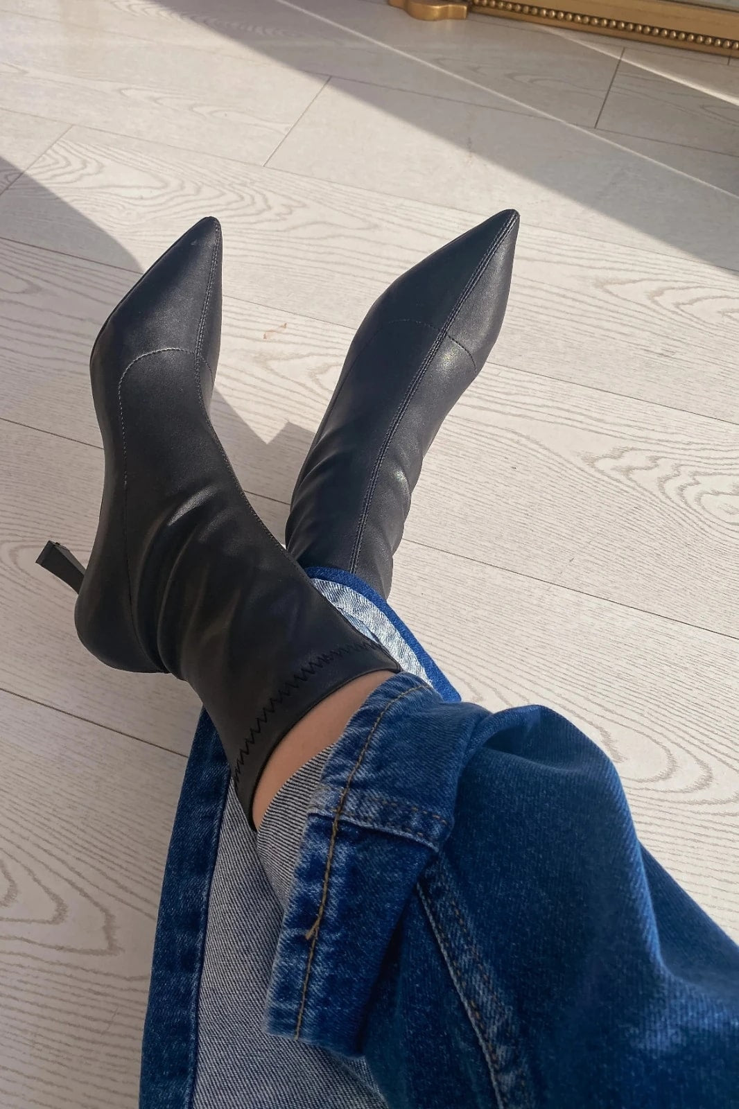 Loravo Black Stretch Faux Leather Pumps Boots Women's