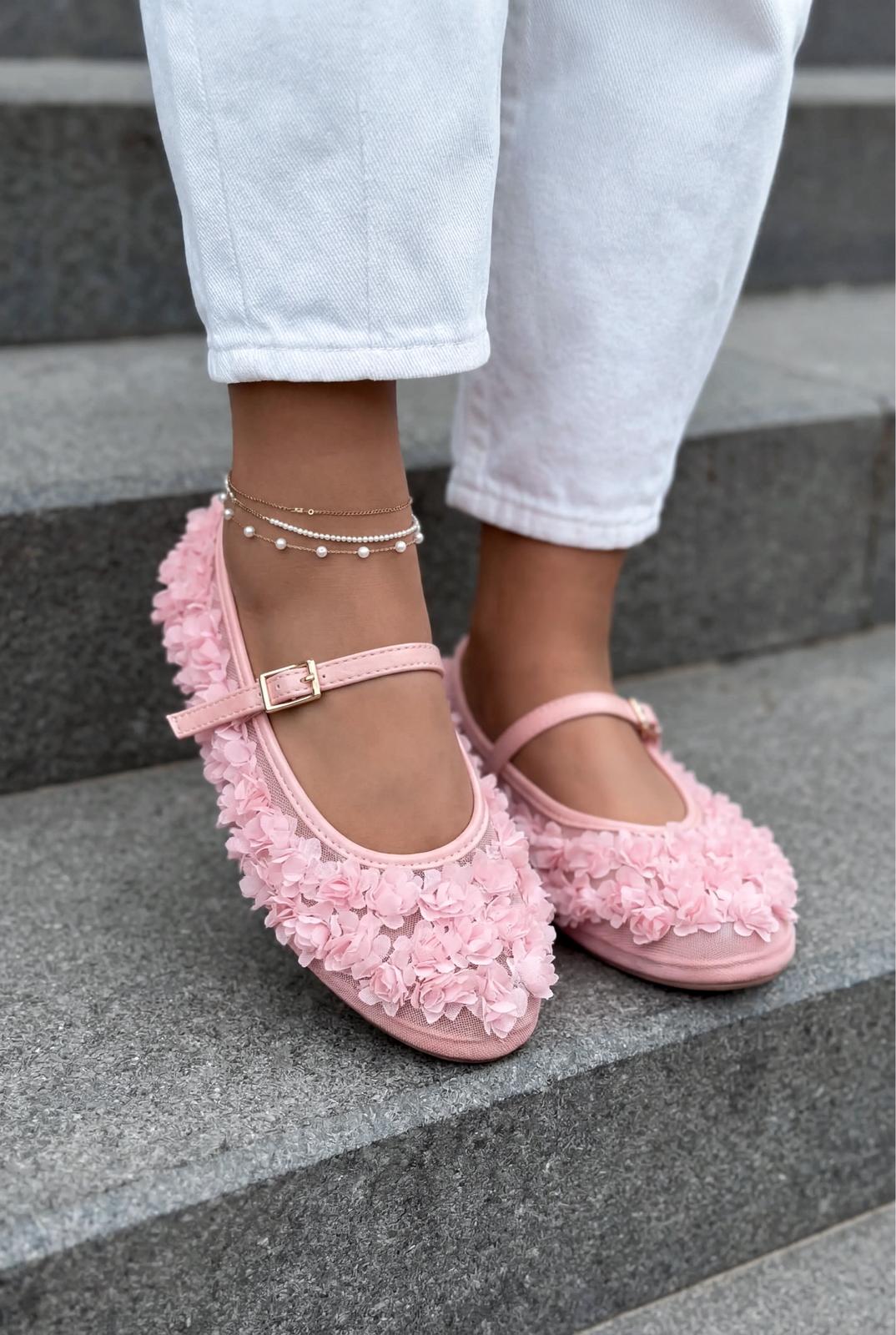 Neror Pink Tulle Women's Flats